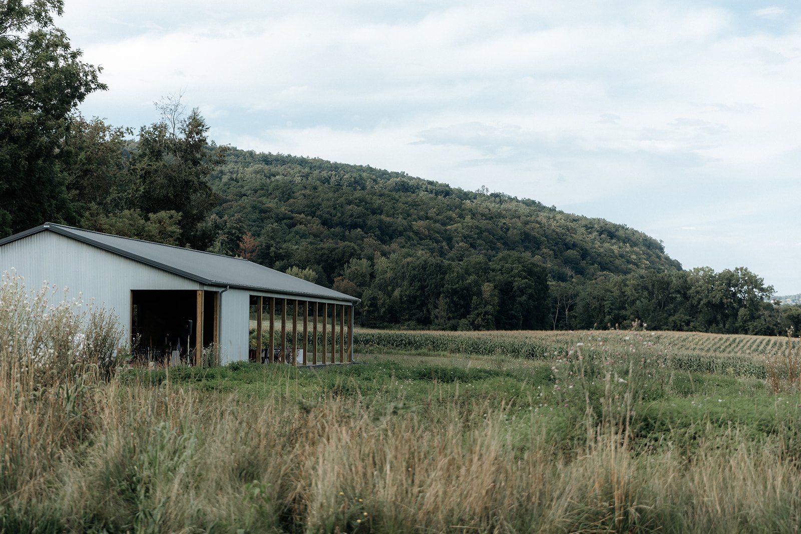 Romantic_Upstate_NY_Wedding_2_Pavilion.jpg