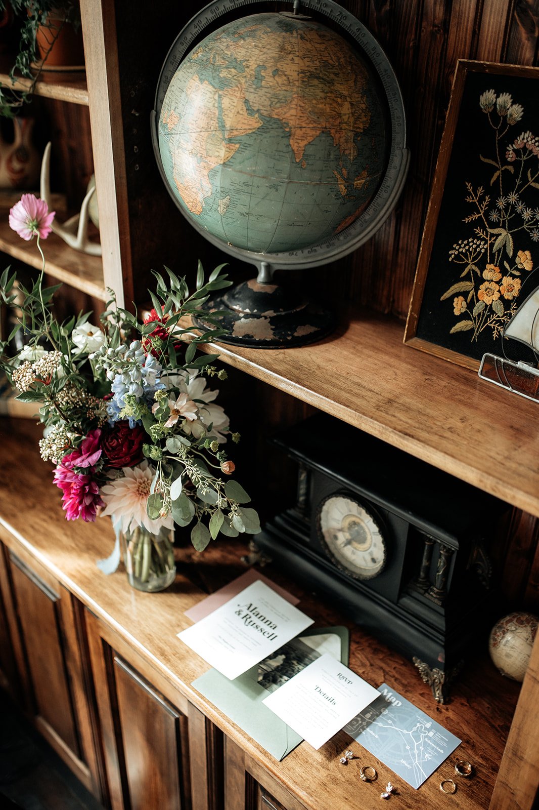 Romantic_Upstate_NY_Wedding_3_Flatlay.jpg