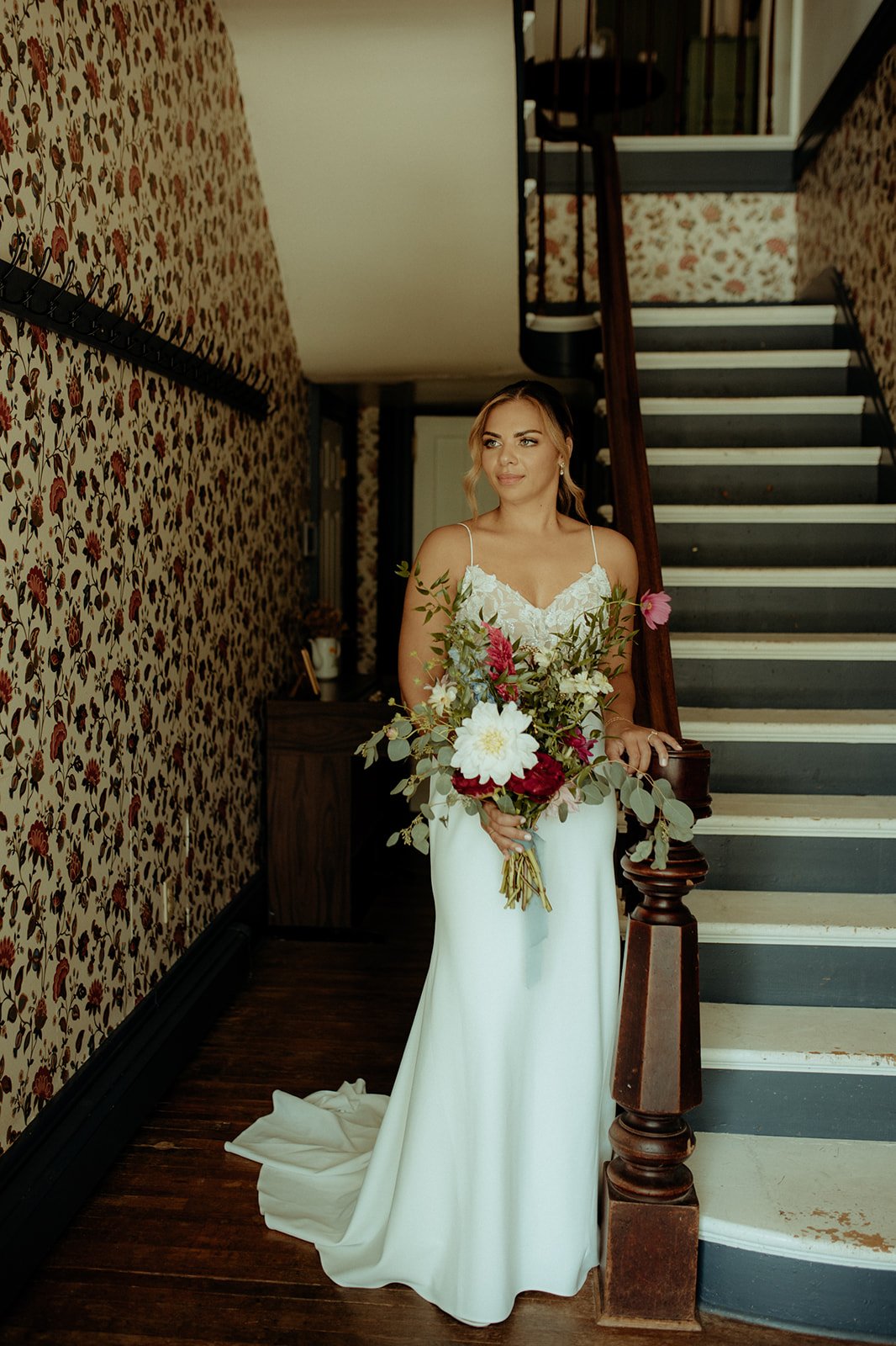 Romantic_Upstate_NY_Wedding_27bride_stairs.jpg