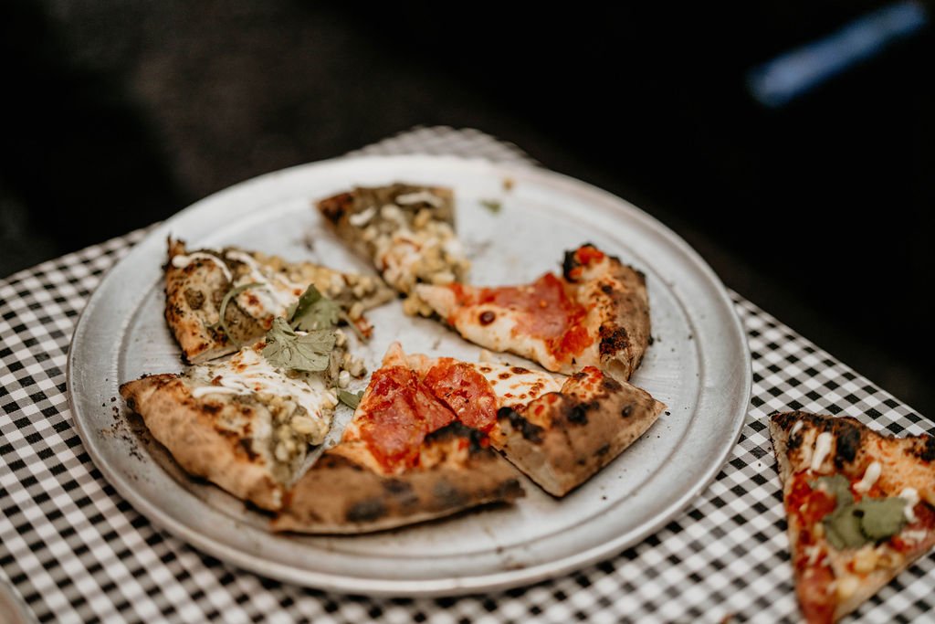 Chill_Wedding_Upstate_NY_105_pizza.jpg