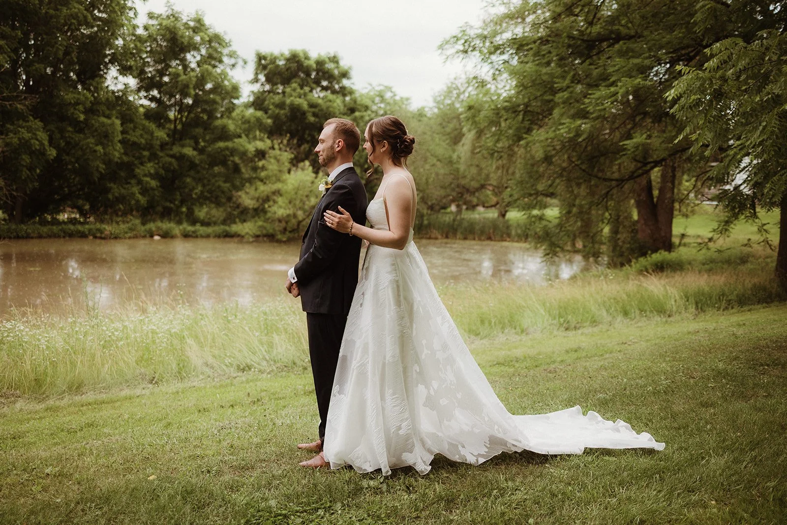 Wood_Fired_NY_Wedding_first_look_pond.jpg