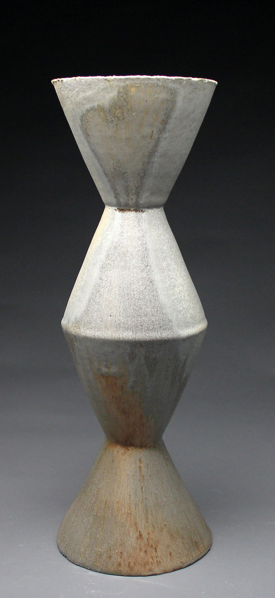 Stack (Homage to Brancusi)