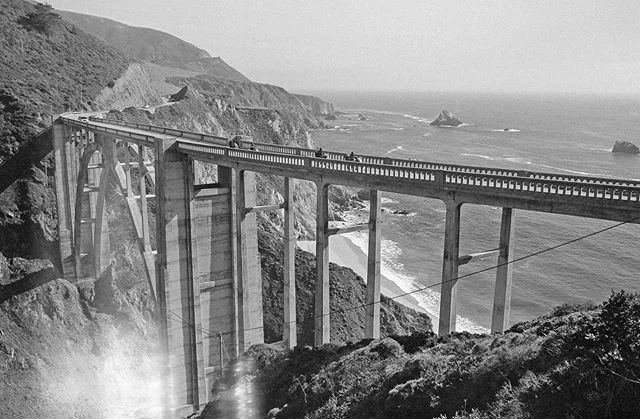 Ripping down HWY 1 to Mexico on film. 
#ilfordhp5 #film #eldiablorun #edr2019