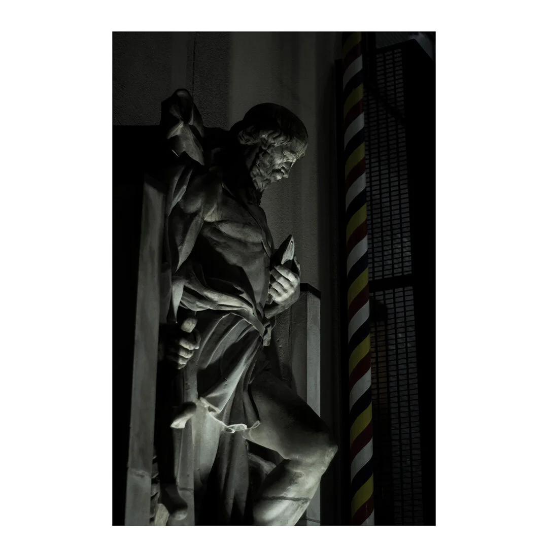 Statue