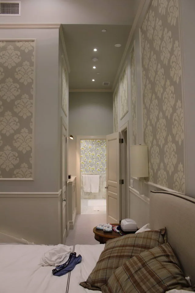 121 W 19 03 master bedroom 06.JPG