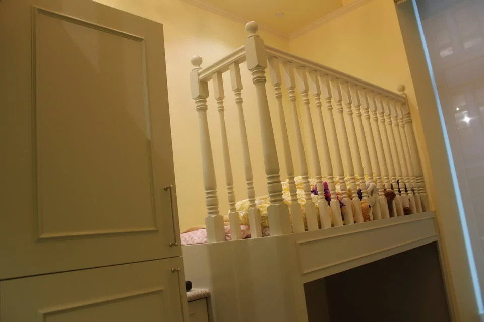 121 W 19 06 kid bedroom 04.JPG