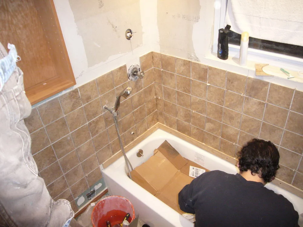 2009bathroom09.JPG