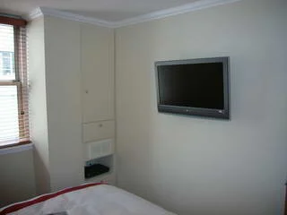 TV10.JPG