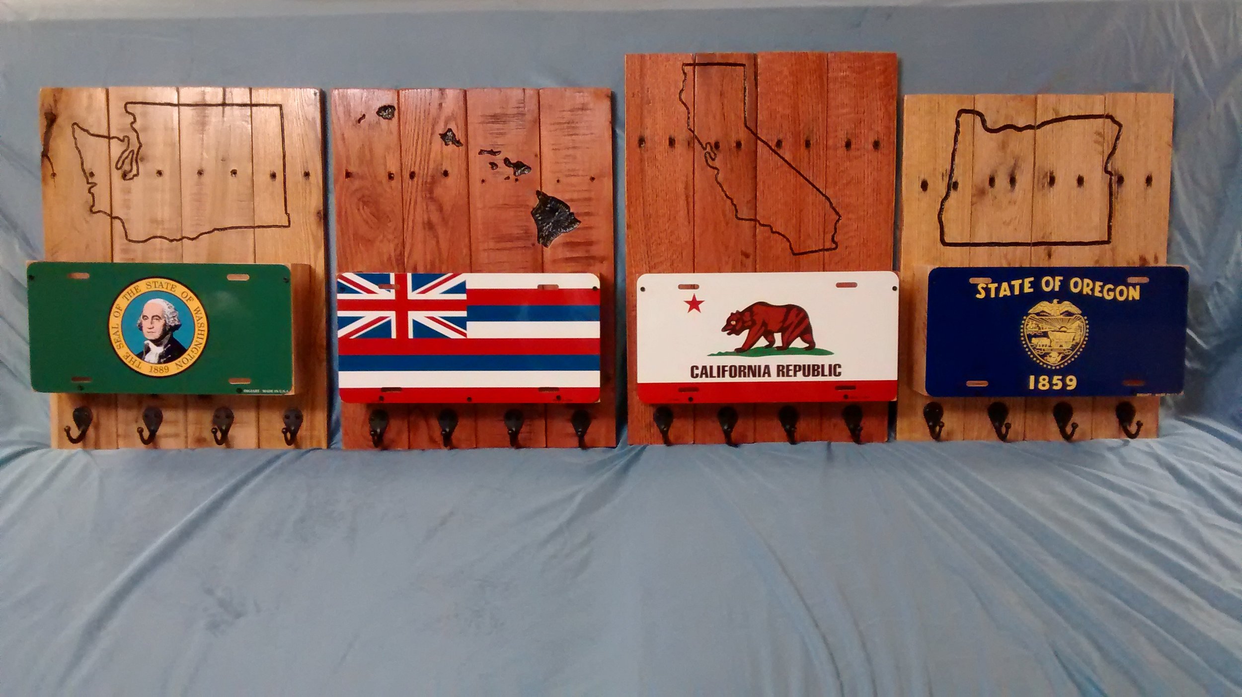 State-Themed Organizers