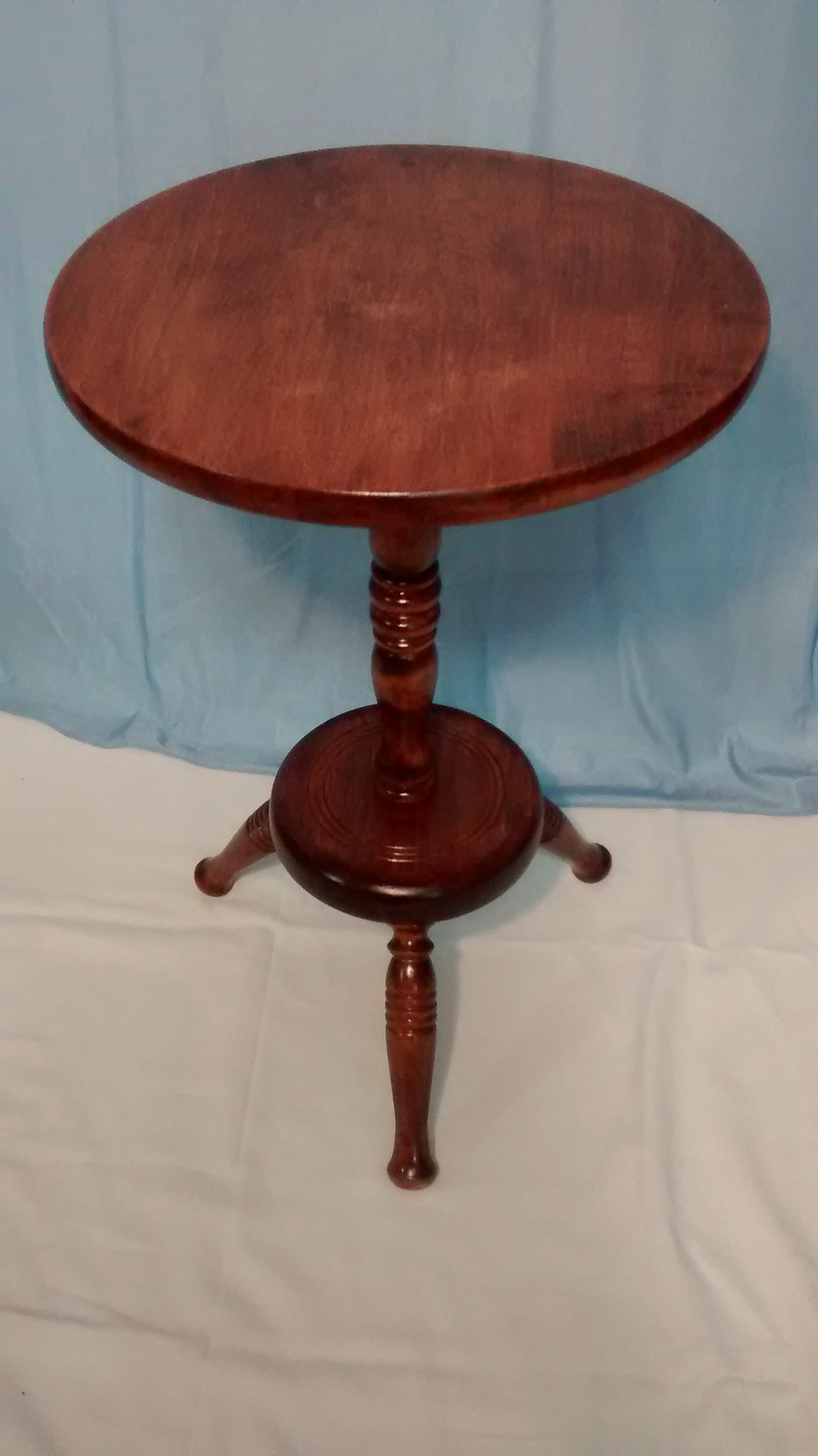 Refinished Classic Wooden Occasional Table