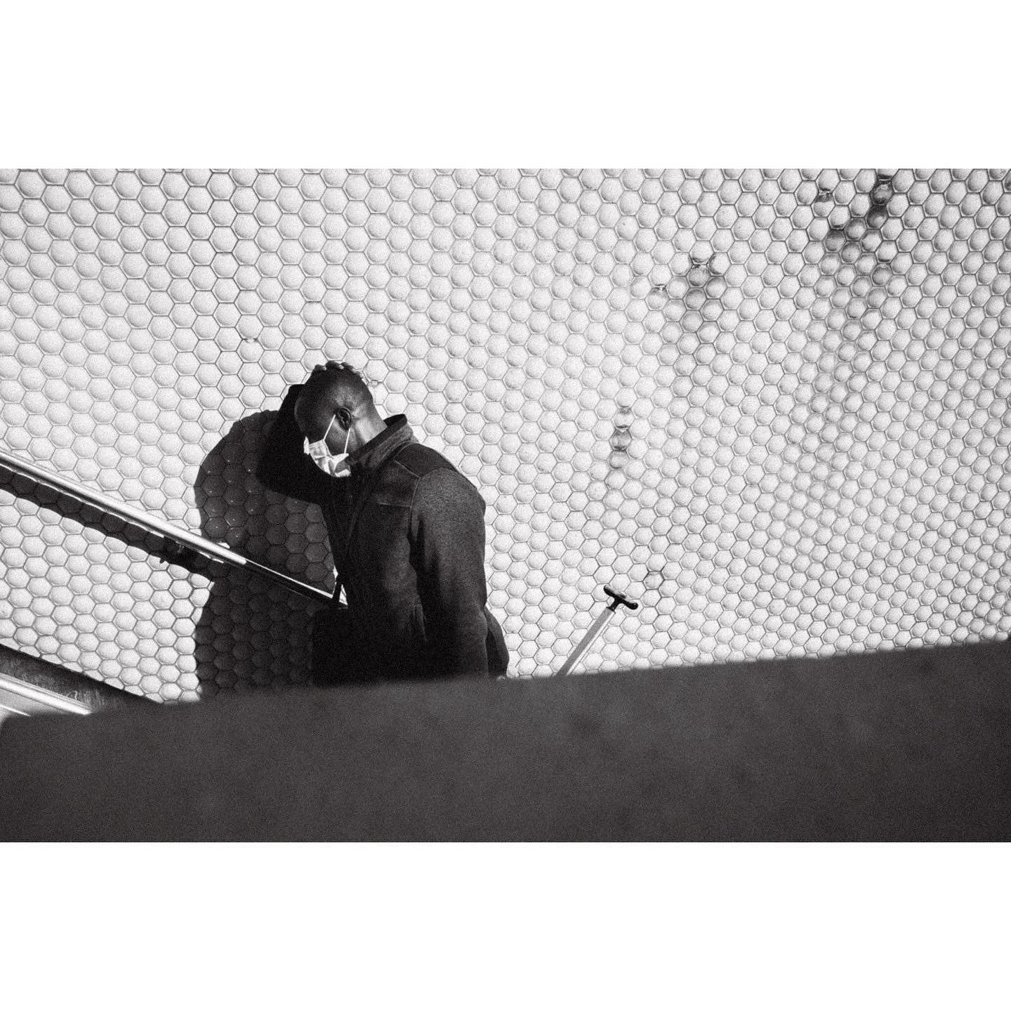 :
&bull;
&bull;
&bull;
&bull;
&bull;
#streetmoment⠀
#street_avengers
#streetphotographybrazil⠀
#streetfinder⠀
#eyeshotmag
#infinity_street
#streets_storytelling
#streethunters
#friendsinperson
#f22bestphoto
#friendsinstreets
#myspc
#bcncollective
#st