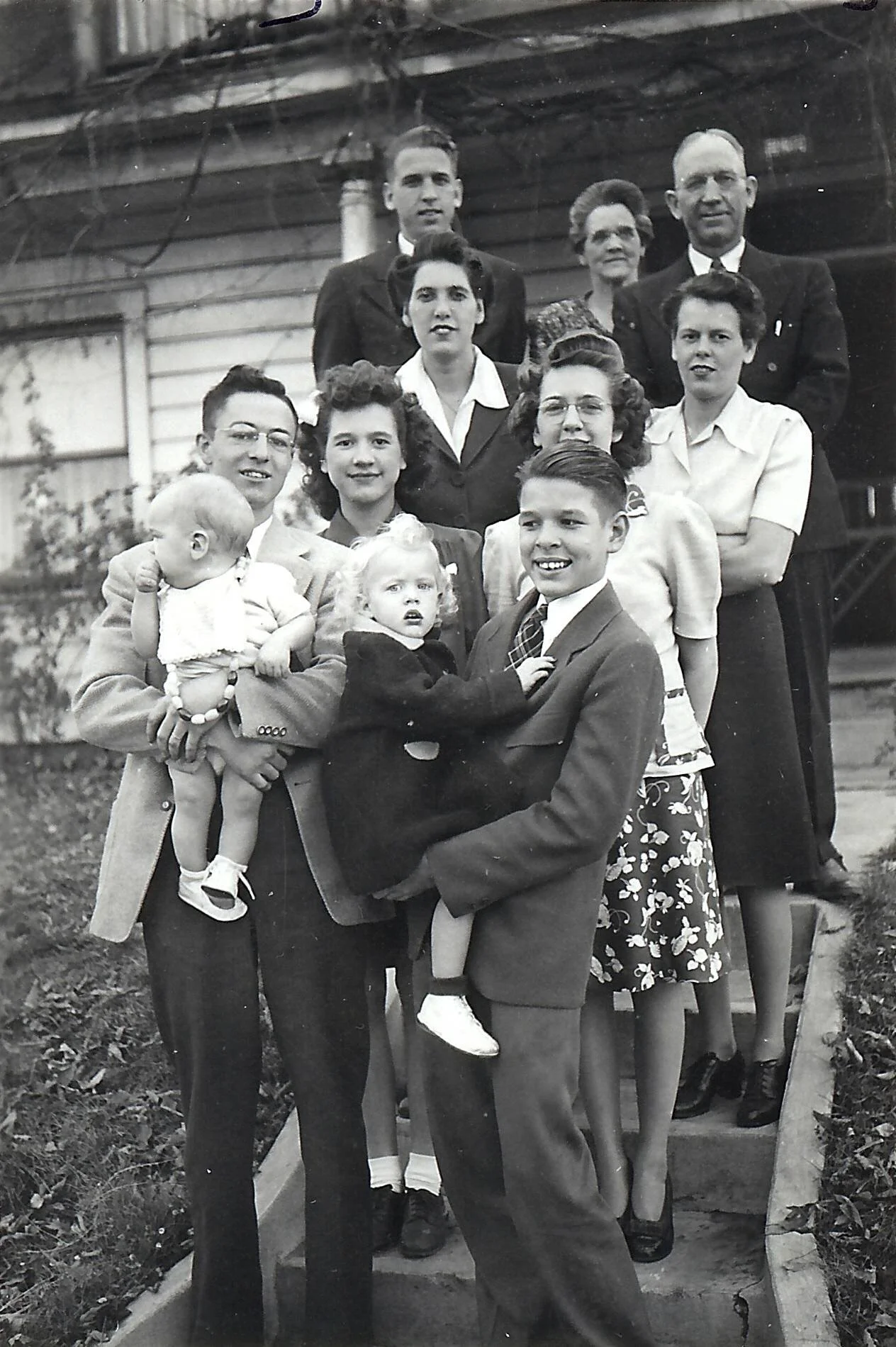 Disclaimer: this is not Nell Addy, but relatives of mine from my maternal line.