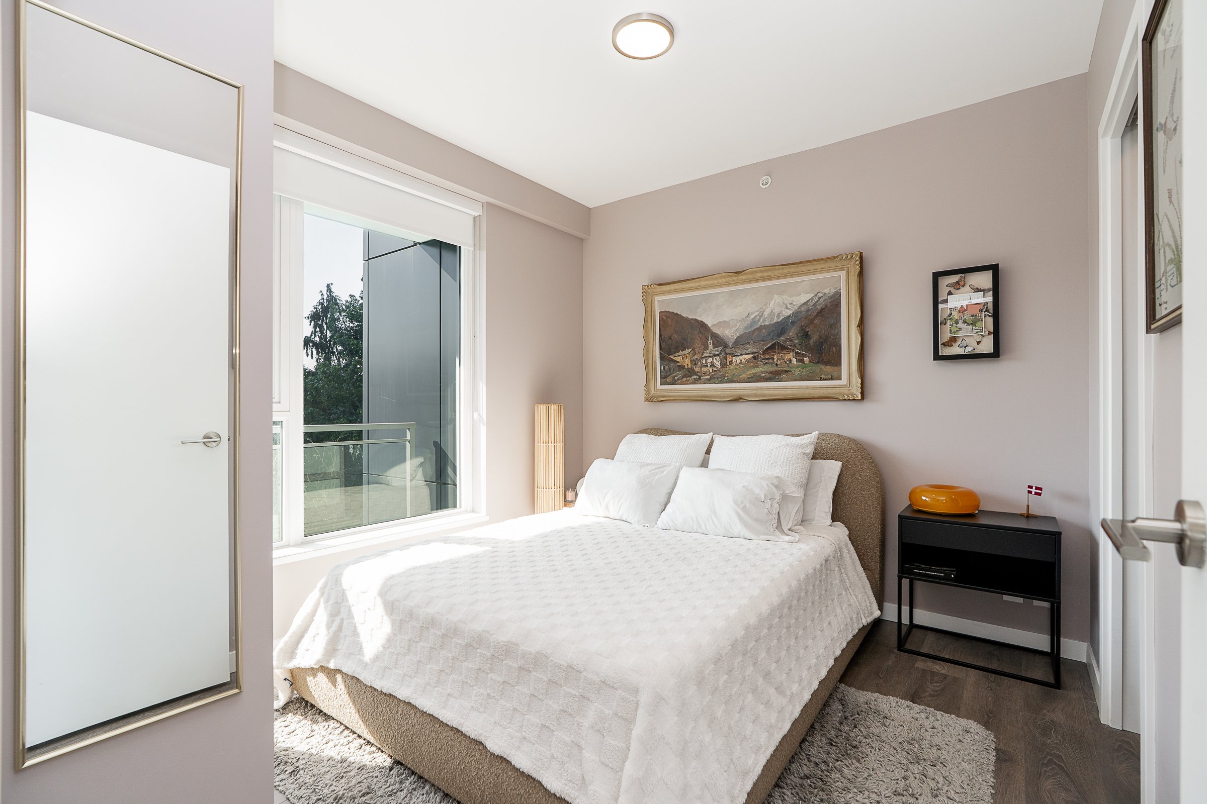 707-305-Morrissey-Road-The-Grande-Suter-Brook-Village-Port-Moody-Carolyn-Pogue-Best-Port-Moody-Realtor-17.jpg
