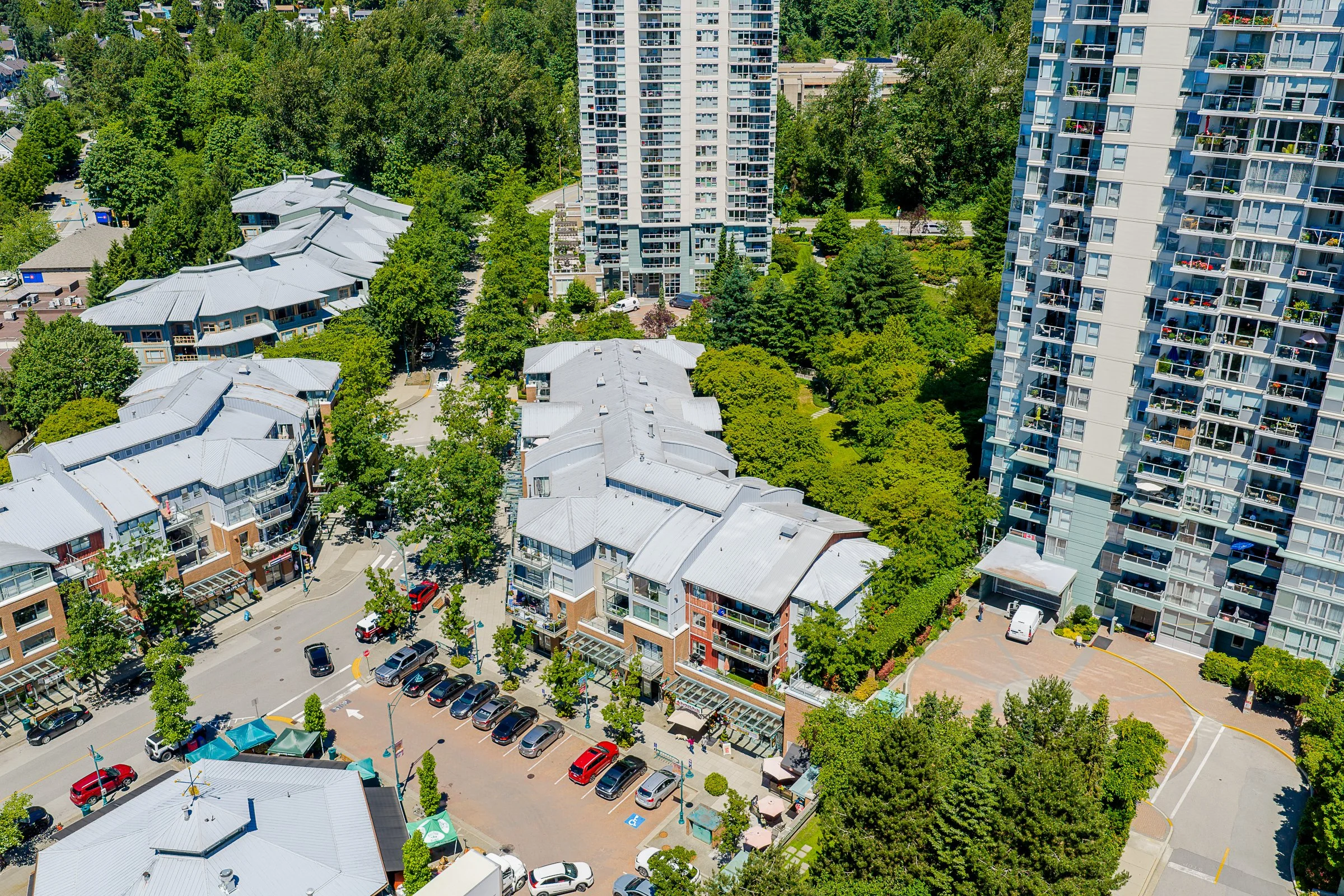 204-260-Newport-Drive-Port Moody-Carolyn-Pogue-Best-Port-Moody-Realtor-27.jpg