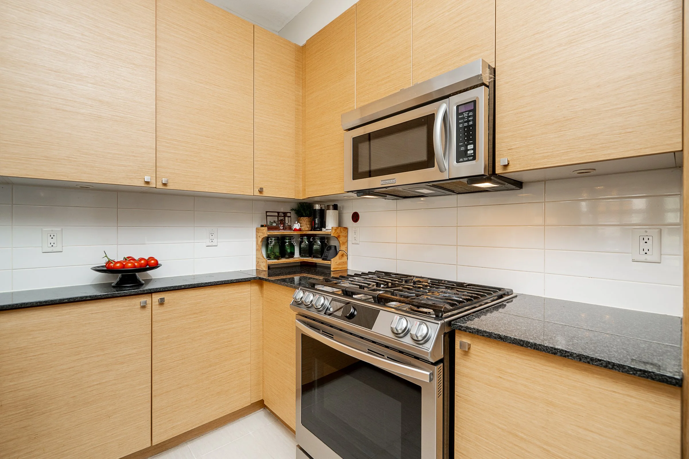 320-101-Morrissey-Road-Suter-Brook-Village-Port-Moody-Carolyn-Pogue-Best-Port-Moody-Realtor-6.jpg