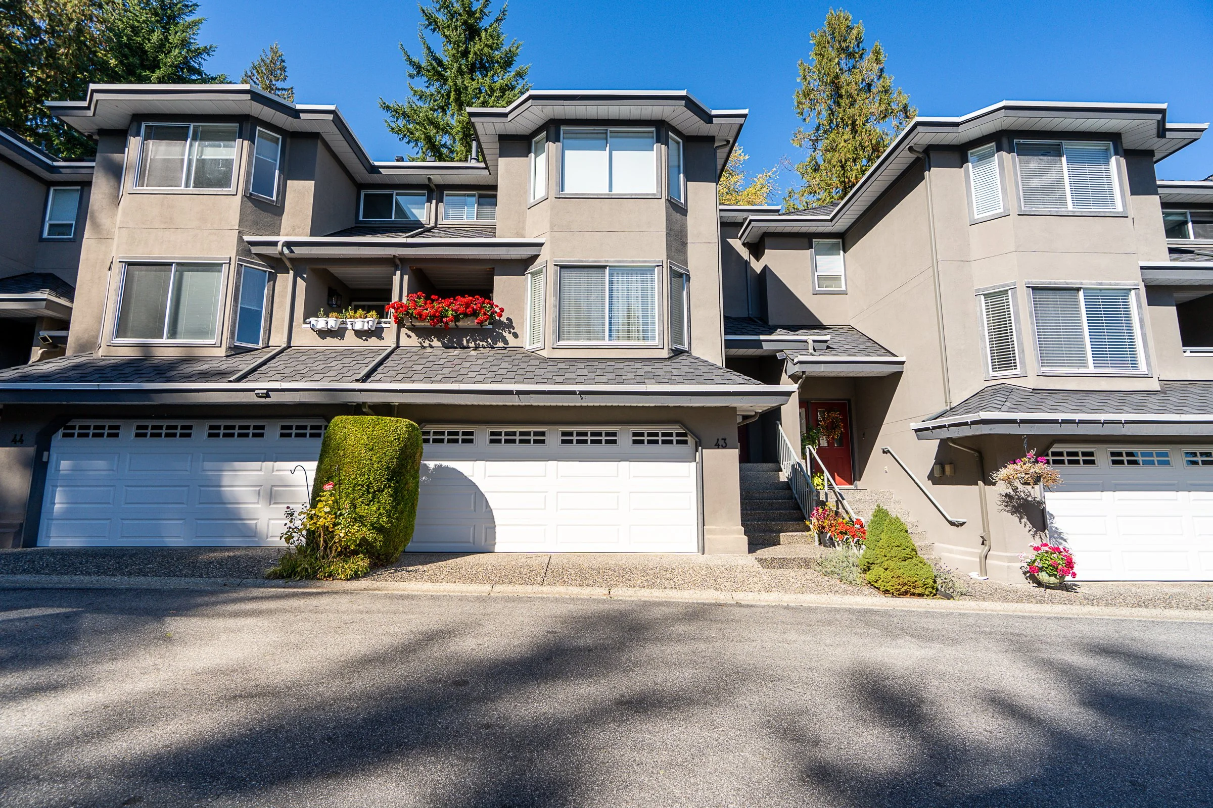 43-2990-Panorama-Drive-Westwood-Plateau-Coquitlam-Carolyn-Pogue-Best-Coquitlam-Realtor-29.jpg