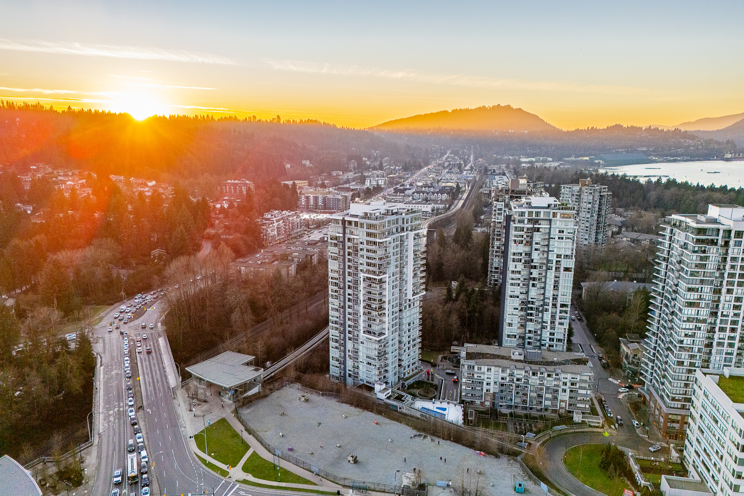 1806-308-Morrissey-Road-Suter-Brook-Village-Port-Moody-Carolyn-Pogue-Best-Port-Moody-Realtor-37.png