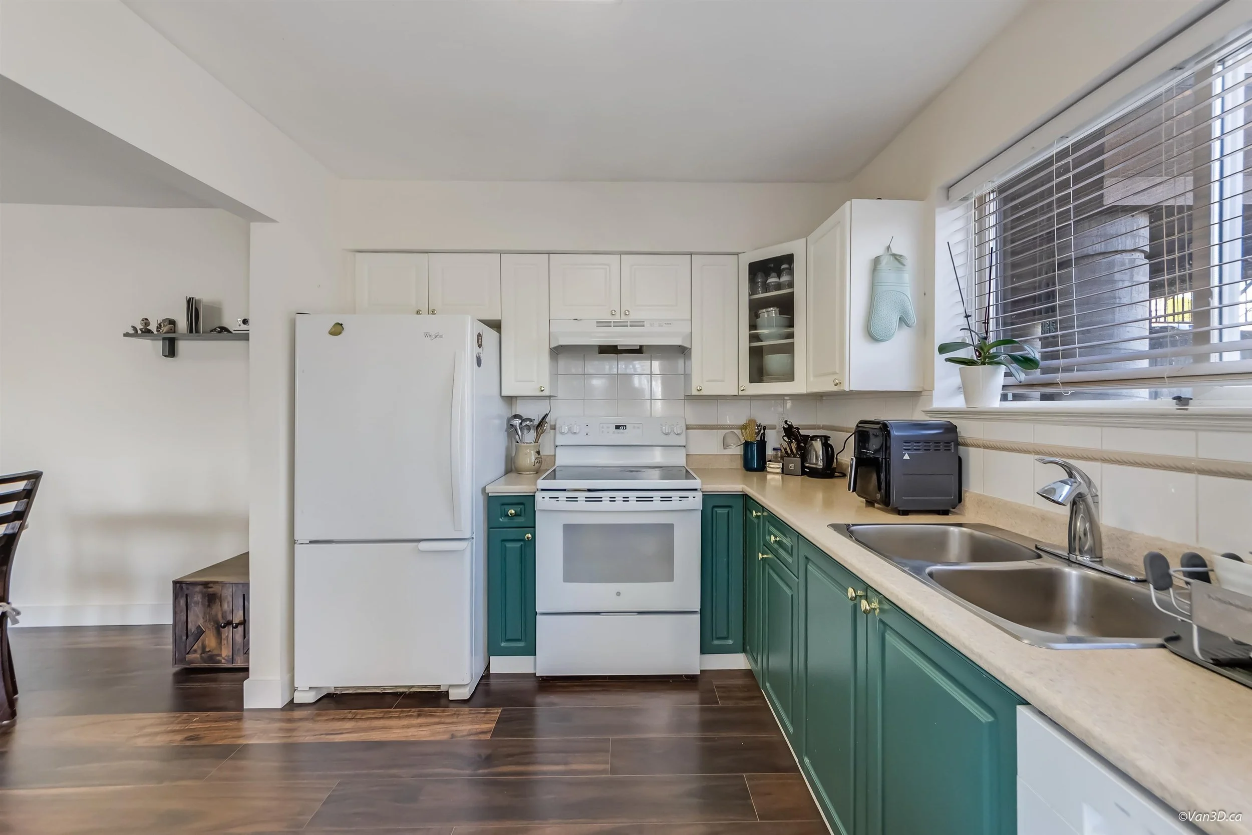 101 202 Mowat Street New Westminster Carolyn Pogue Best New Westminster Realtor