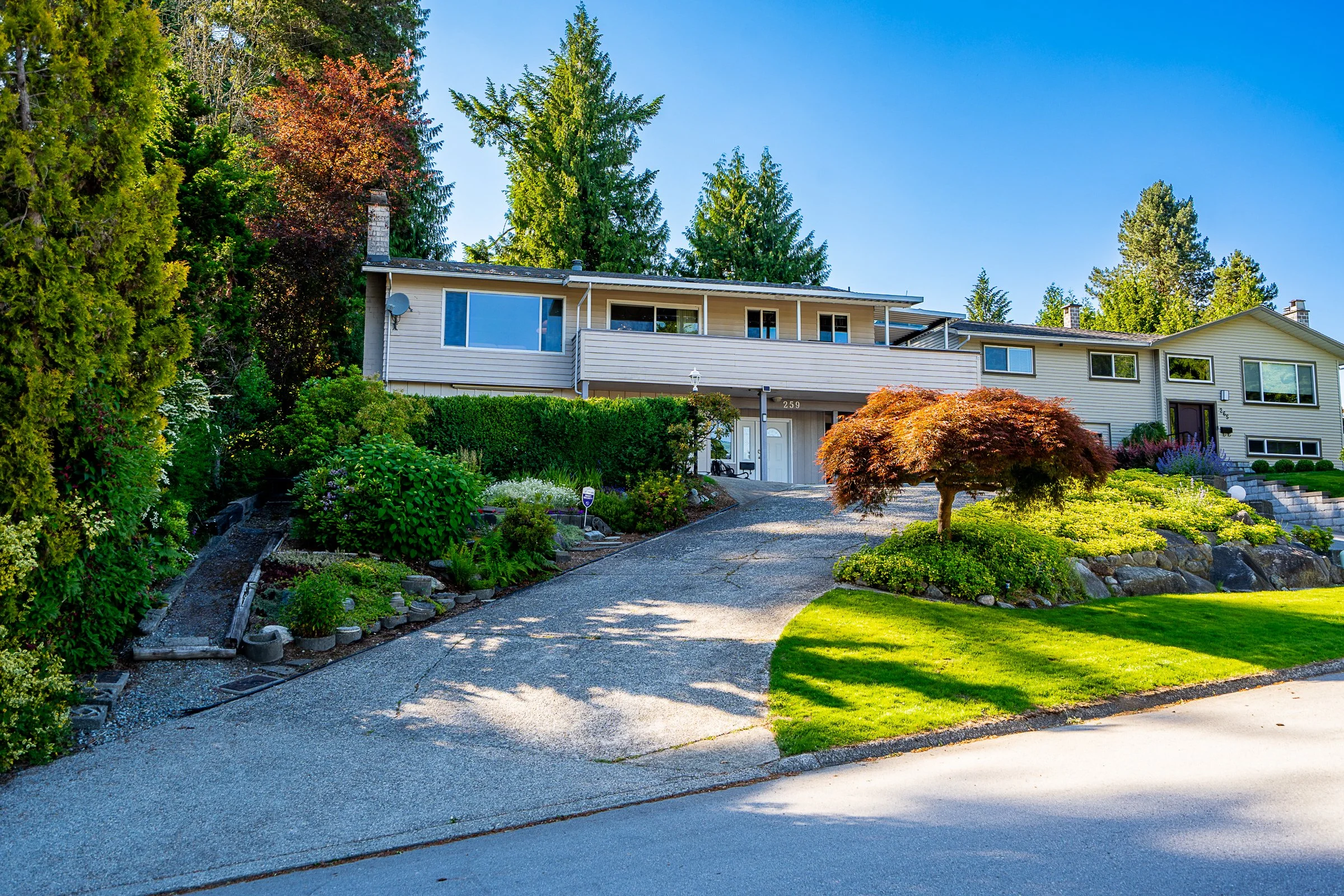259-College-Park-Way-Port-Moody-Carolyn-Pogue-Best-Port-Moody-Realtor-1.jpg