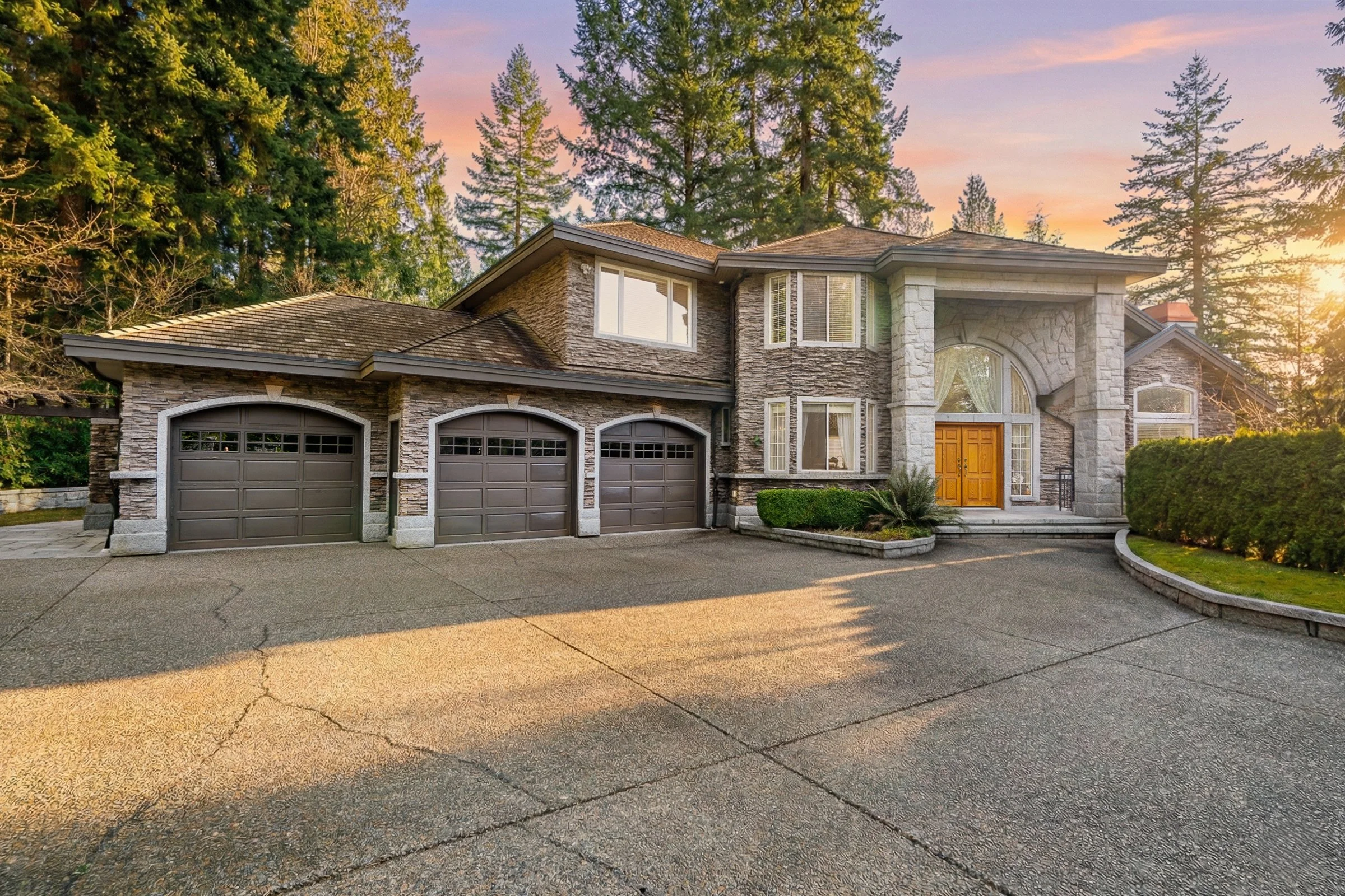 188 Wyndham Crescent Anmore Carolyn Pogue Best Anmore Realtor