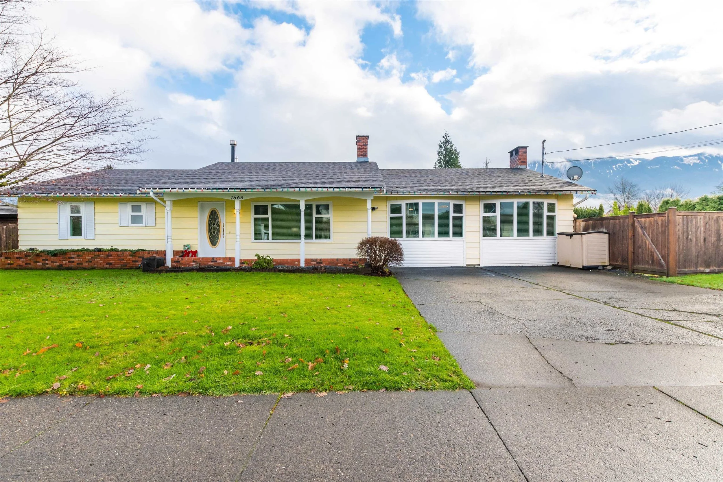 SOLD - 1566 Pinewood Avenue | Agassiz