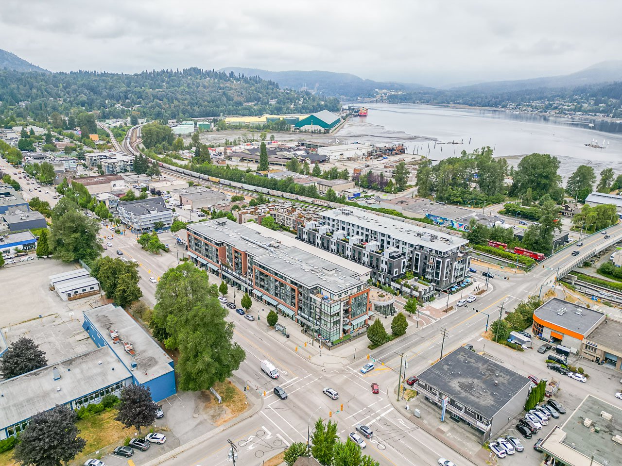402-95-Moody-Street-Port-Moody-Listed-by-Carolyn-Pogue-Top-Port-Moody-Real-Estate-Agent-40.jpg
