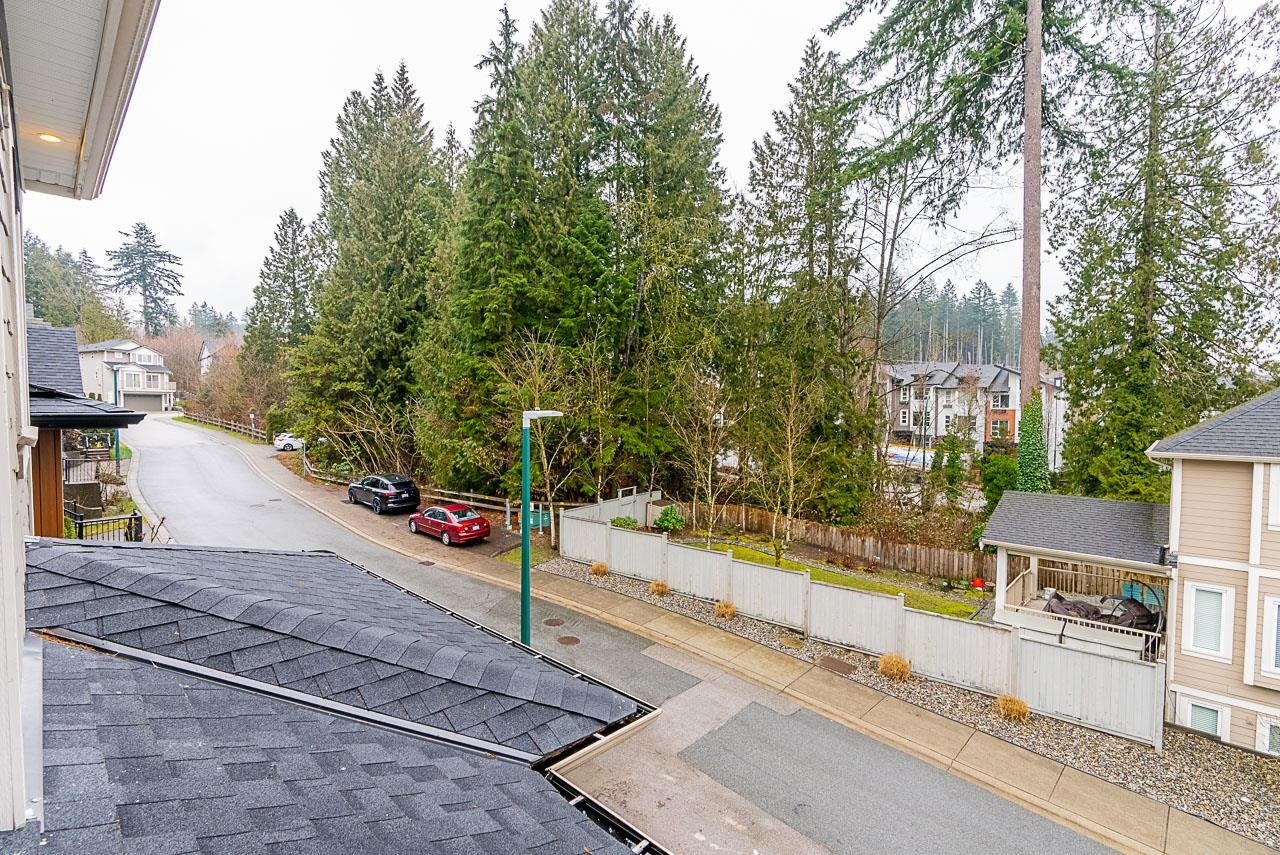 1288-Sadie-Crescent-Sold-by-Carolyn-Pogue-Best-Port-Moody-Realtor-28.jpeg