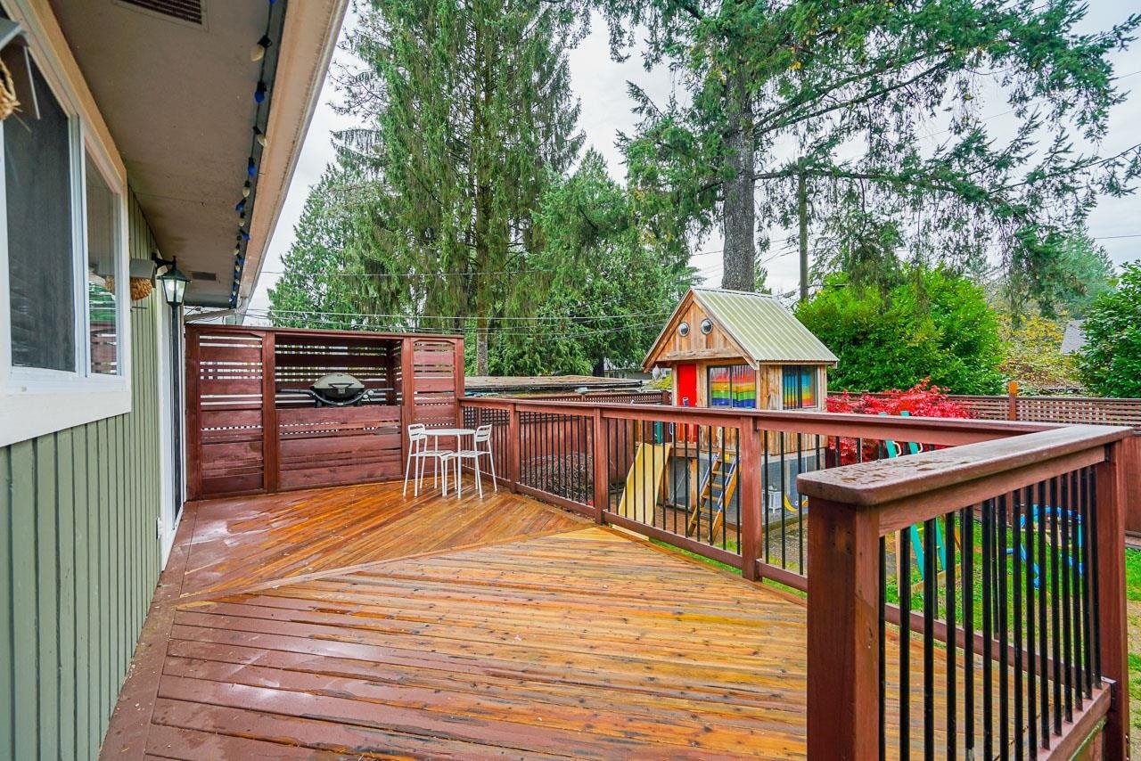 Sold-by-Top-Port-Moody-Real-Estate-Agent-Carolyn-Pogue-11987-Acadia-Street-Maple-Ridge-12.jpeg