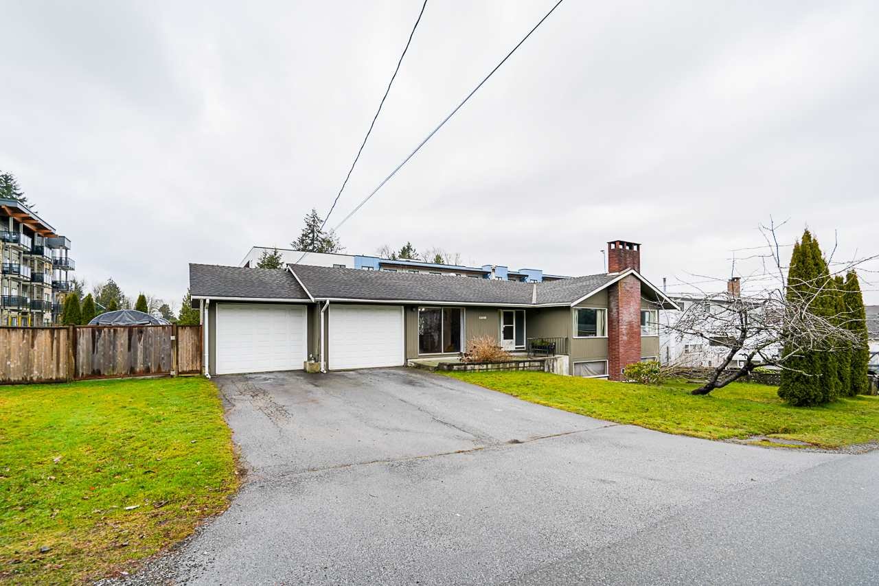 Best-Port-Moody-Real-Estate-Agent-Carolyn-Pogue-12295-Hillside-Street-Maple-Ridge-3.jpeg