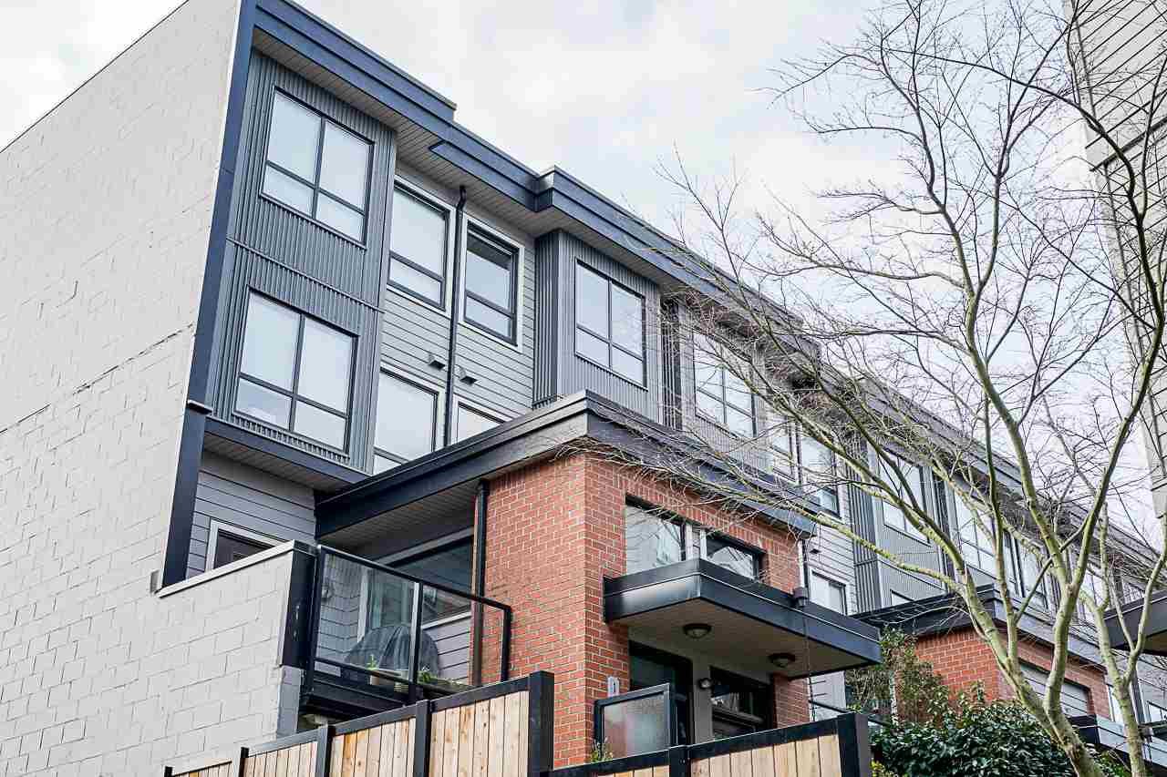 Best-Port-Moody-Realtor-Carolyn-Pogue-125-1863-Stainsbury-Avenue-Vancouver-39.jpeg
