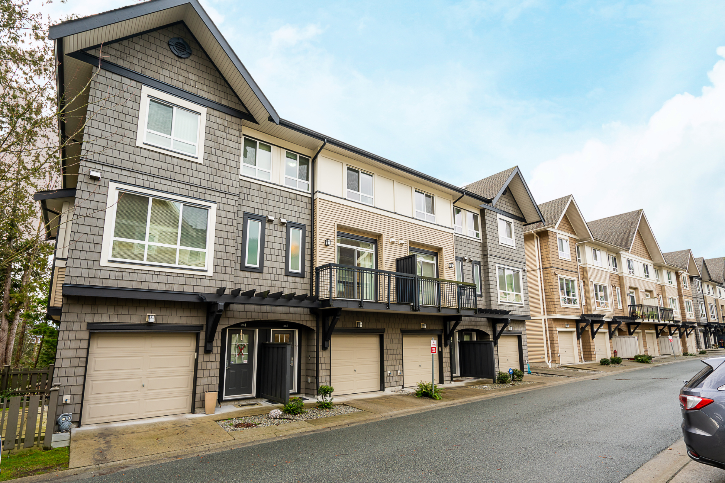 Burke-Mountain-Townhome-23-1305-Soball-Street-Coquitlam-Carolyn-Pogue-Best-Port-Moody-Realtor-Remax-3a.png