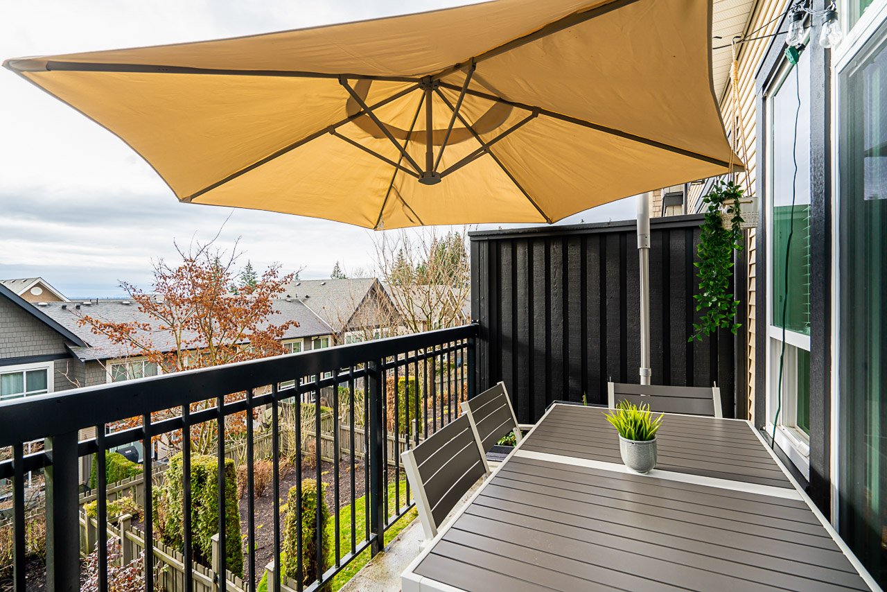 Burke-Mountain-Townhome-23-1305-Soball-Street-Coquitlam-Carolyn-Pogue-Best-Port-Moody-Realtor-Remax-10.jpg
