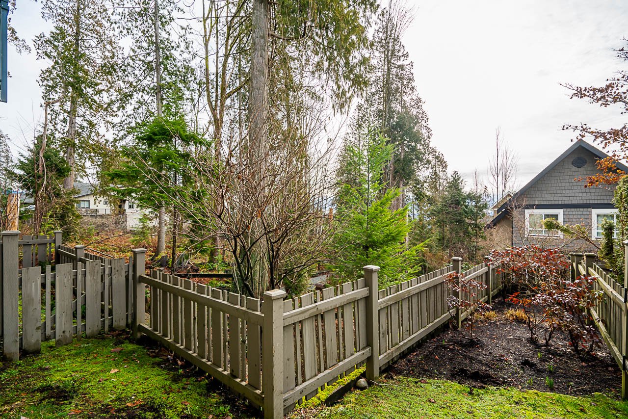 Burke-Mountain-Townhome-23-1305-Soball-Street-Coquitlam-Carolyn-Pogue-Best-Port-Moody-Realtor-Remax-37.jpg