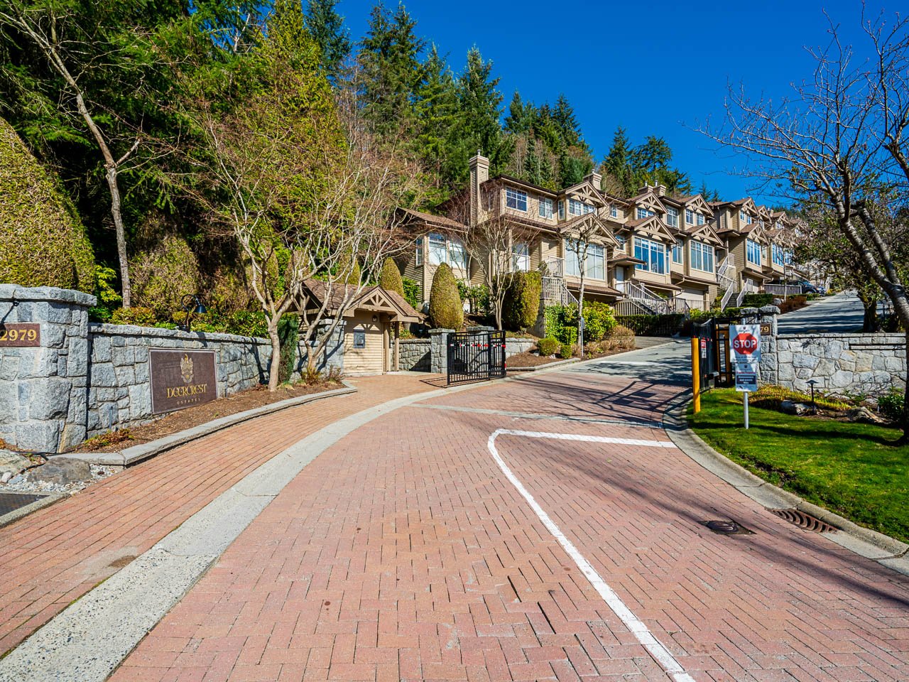 2-2979-Panorama-Drive-Coquitlam-Carolyn-Pogue-Coquitlam-Realtor-1.jpg