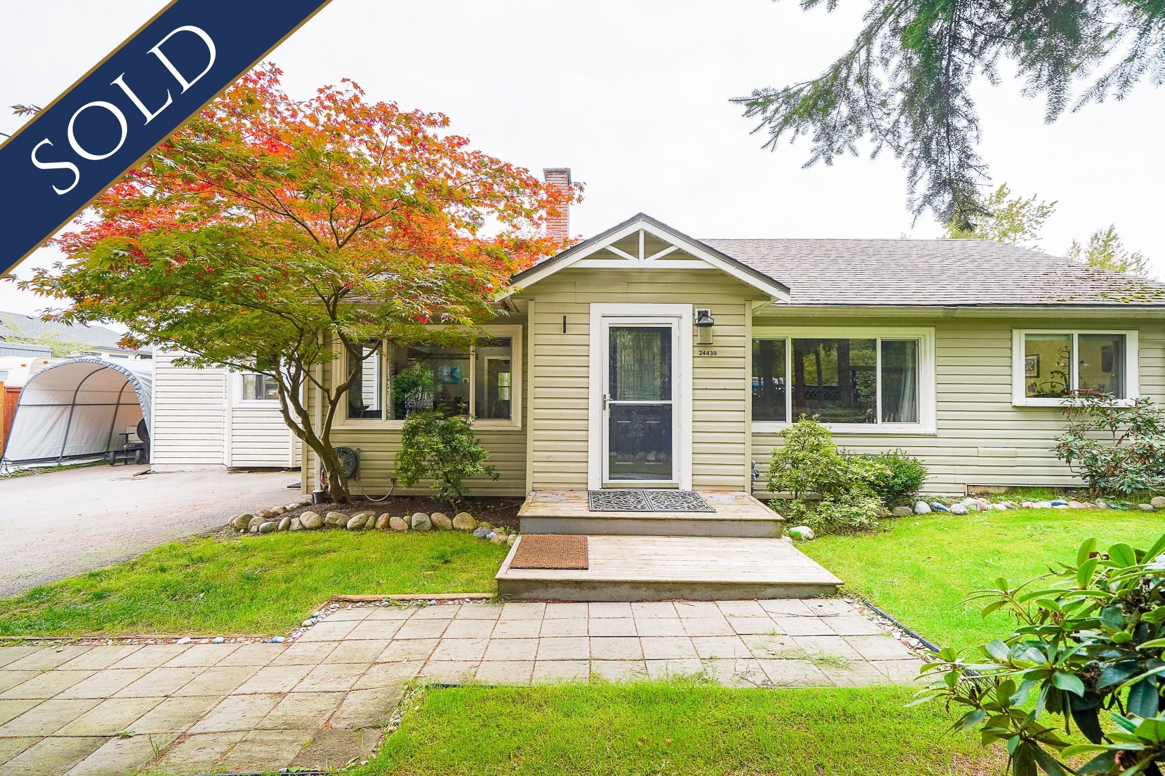 24439 DEWDNEY TRUNK ROAD | Maple Ridge