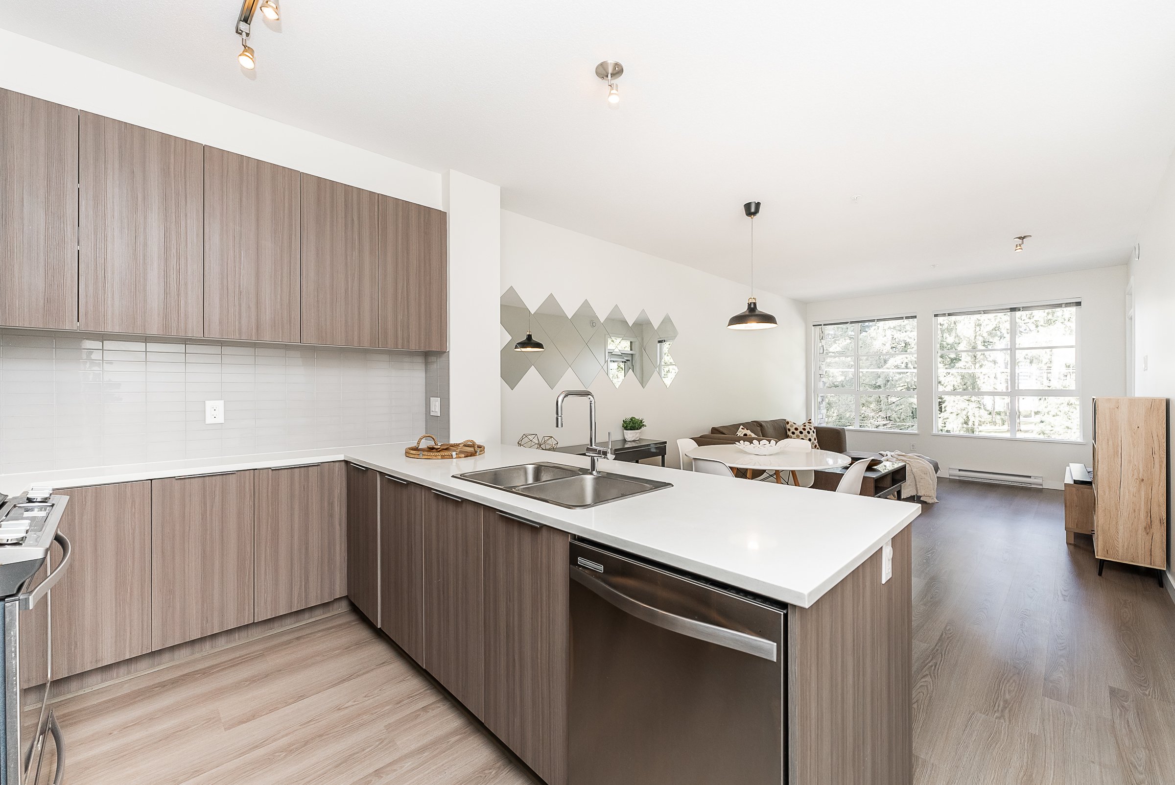 405 1151 WINDSOR MEWS | Coquitlam