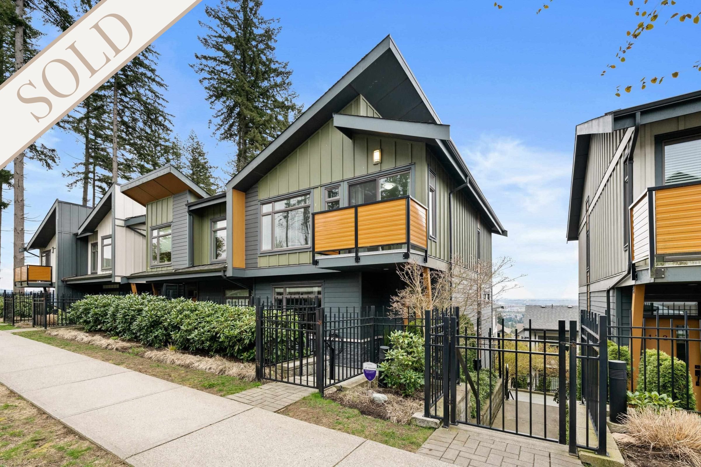 133 3528 SHEFFIELD AVENUE | Burke Mountain