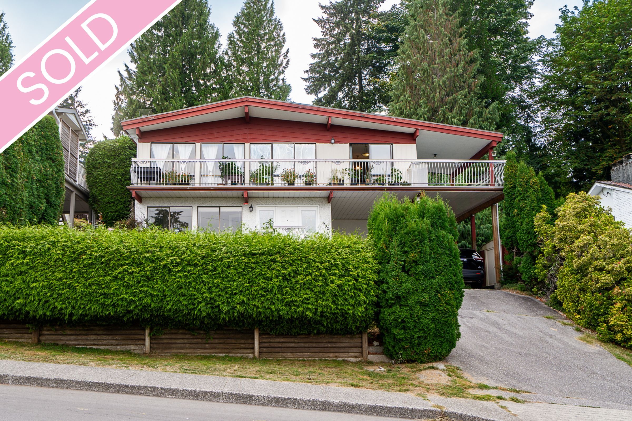 992 SADDLE STREET | Coquitlam