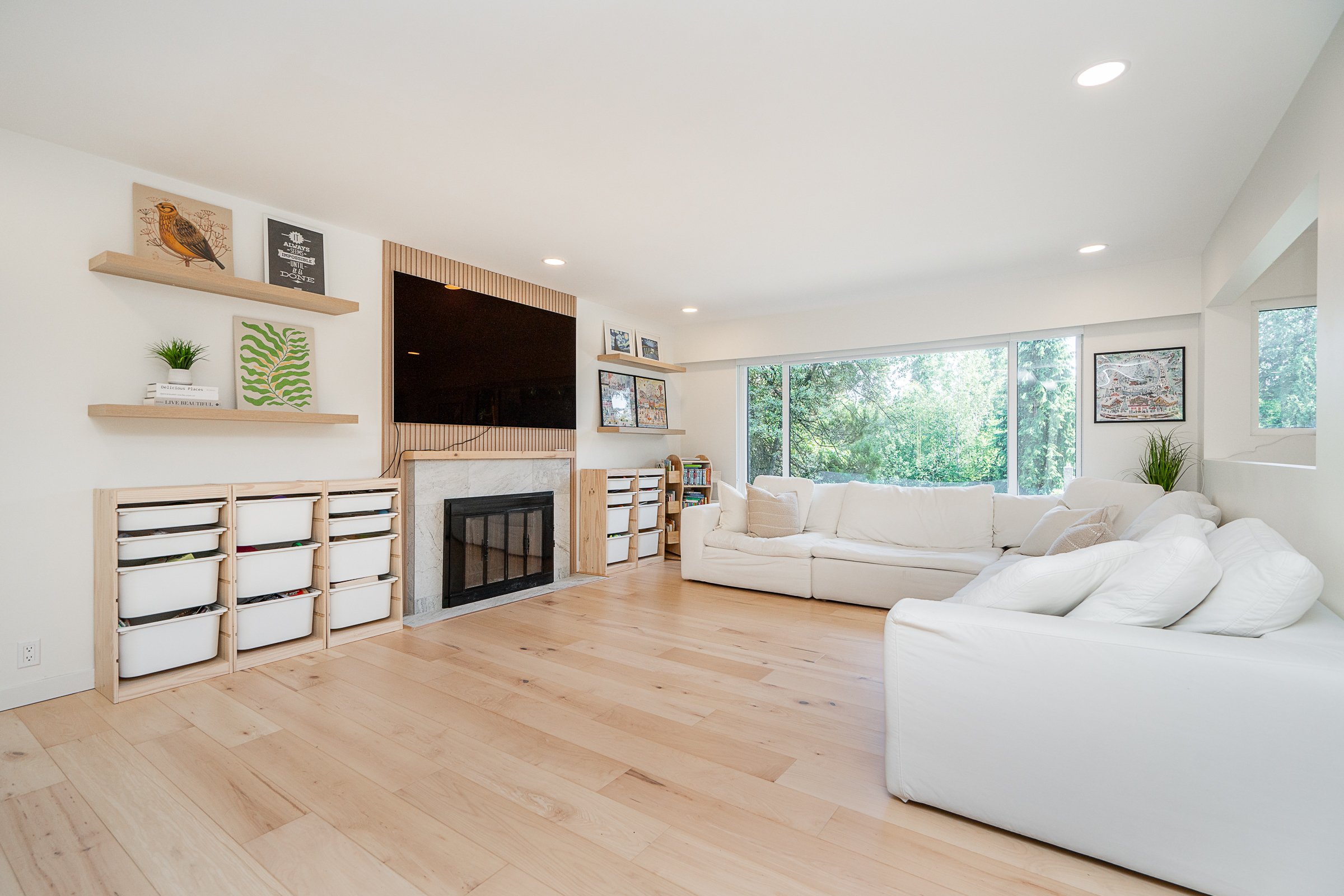 JUST LISTED in College Park! 137 College Park Way, Port Moody