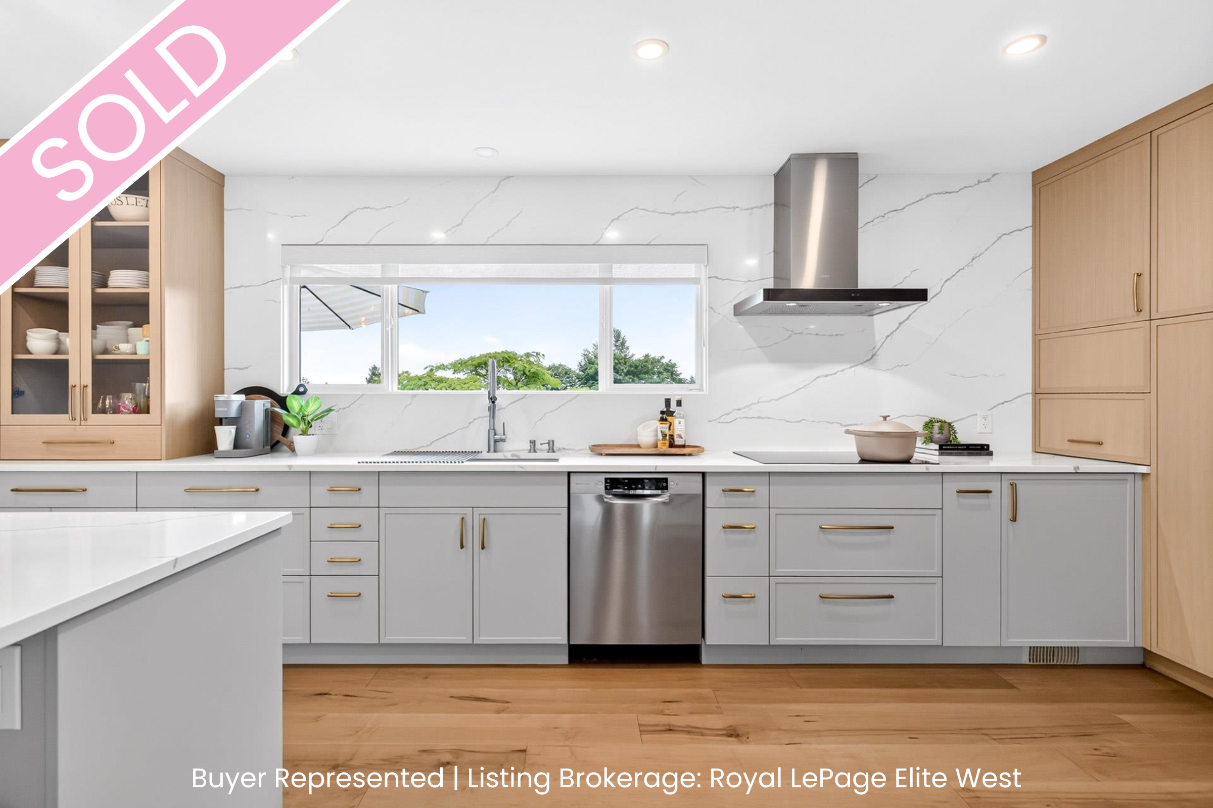 1110 BARBERRY PLACE | Port Moody