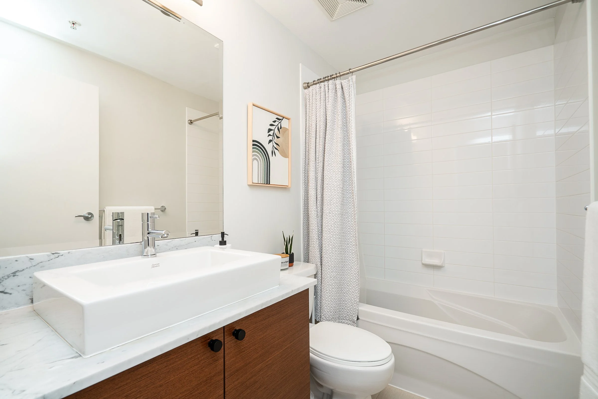 504-400-Capilano-Road-Port-Moody-Carolyn-Pogue-Best-Port-Moody-Realtor-Suter-Brook-Village-15.jpg