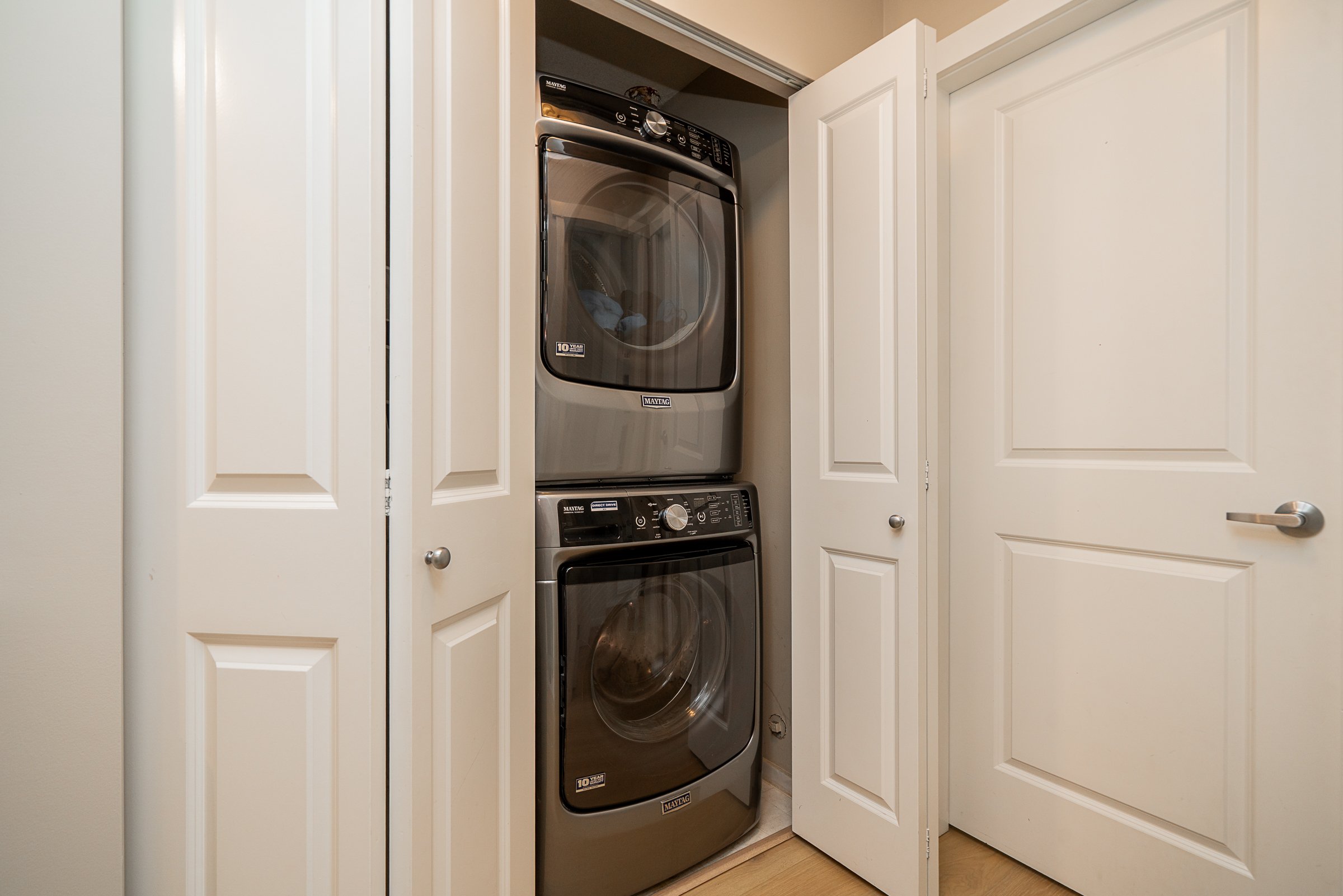 3-100-Klahanie-Drive-Port-Moody-Carolyn-Pogue-Best-Port-Moody-Realtor-31.jpg