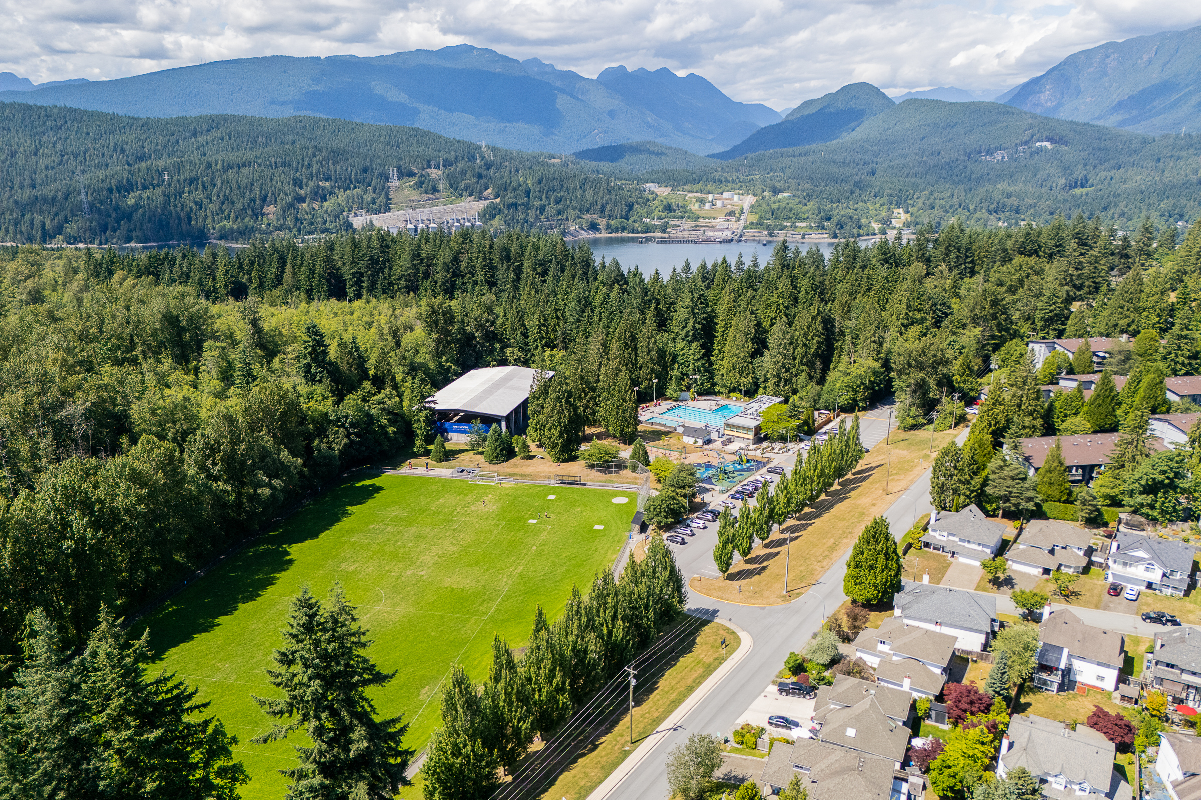 137-College-Park-Way-Port-Moody-Carolyn-Pogue-Best-Port-Moody-Realtor-36.png