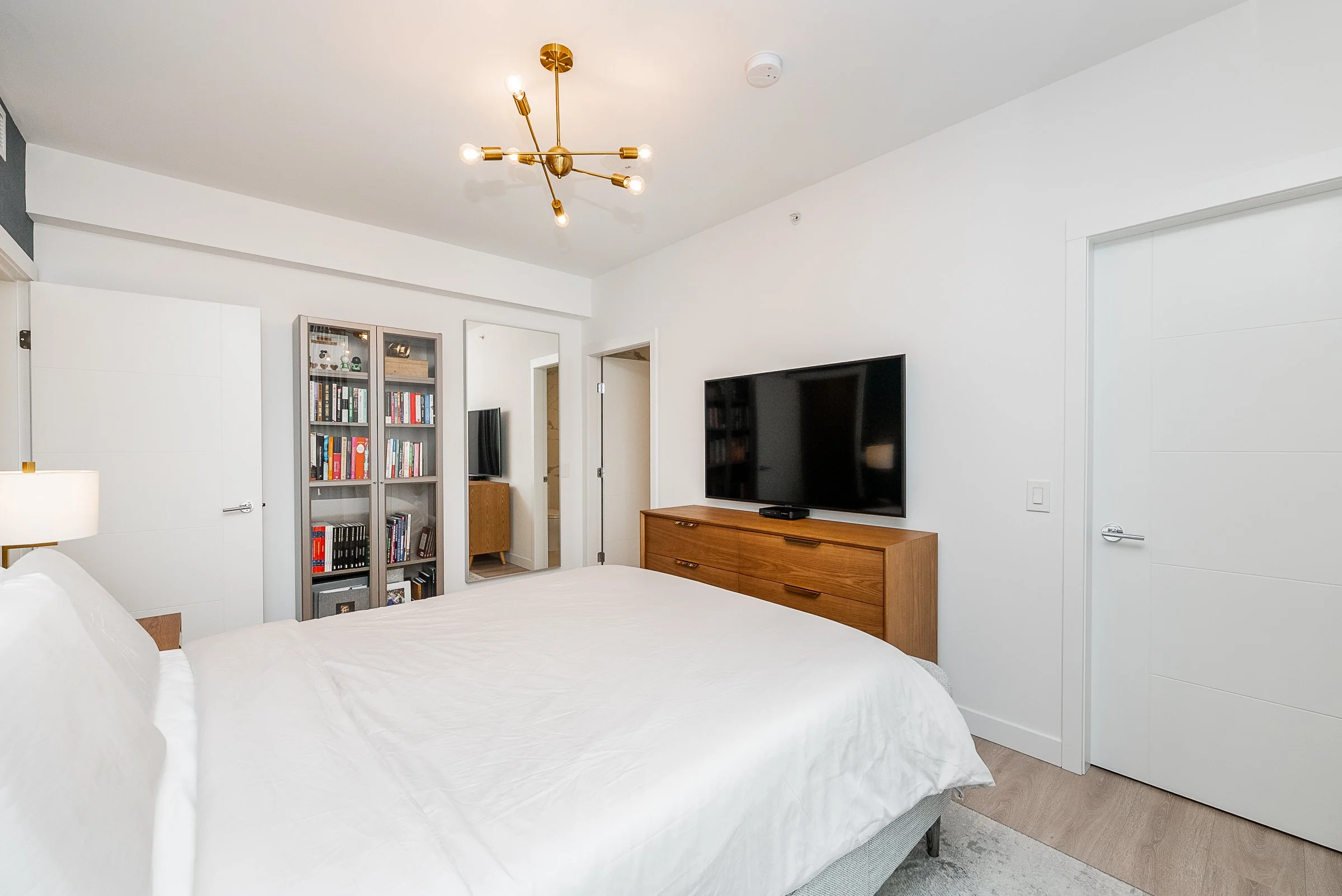 2901-823-Carnarvon-Street-New-Westminster-Carolyn-Pogue-New-Westminster-Realtor-22.jpg