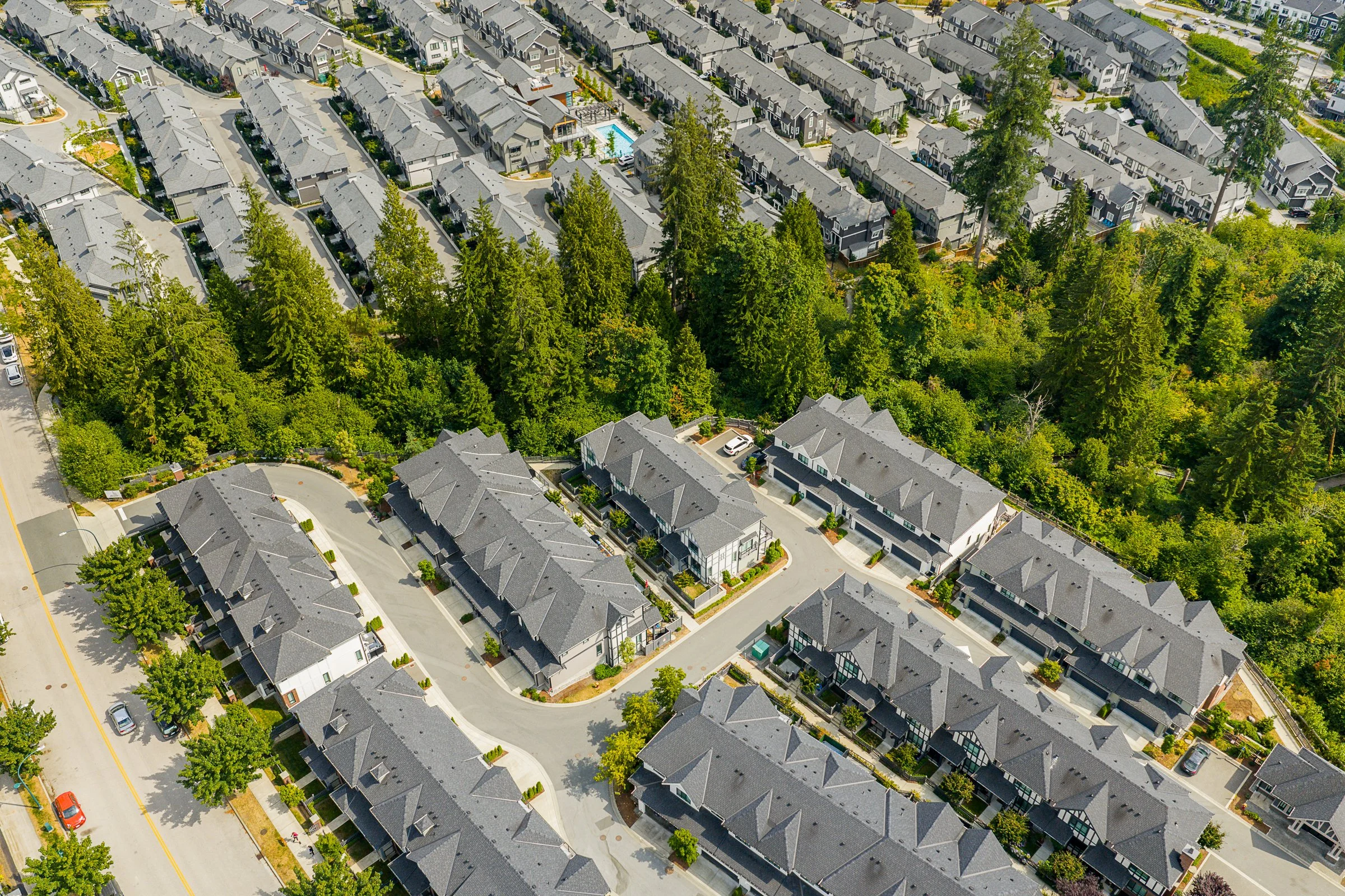 91-3500-Burke-Village-Promenade-Burke-Mountain-Coquitlam-Carolyn-Pogue-Best-Burke-Mountain-Realtor-38.jpg