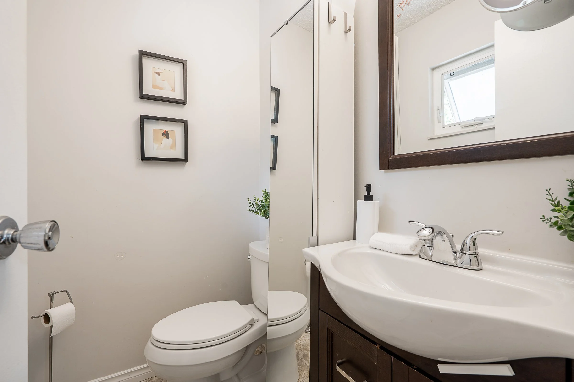 241B-Evergreen-Drive-College-Park-Port-Moody-Carolyn-Pogue-Best-Port-Moody-Realtor-15.jpg