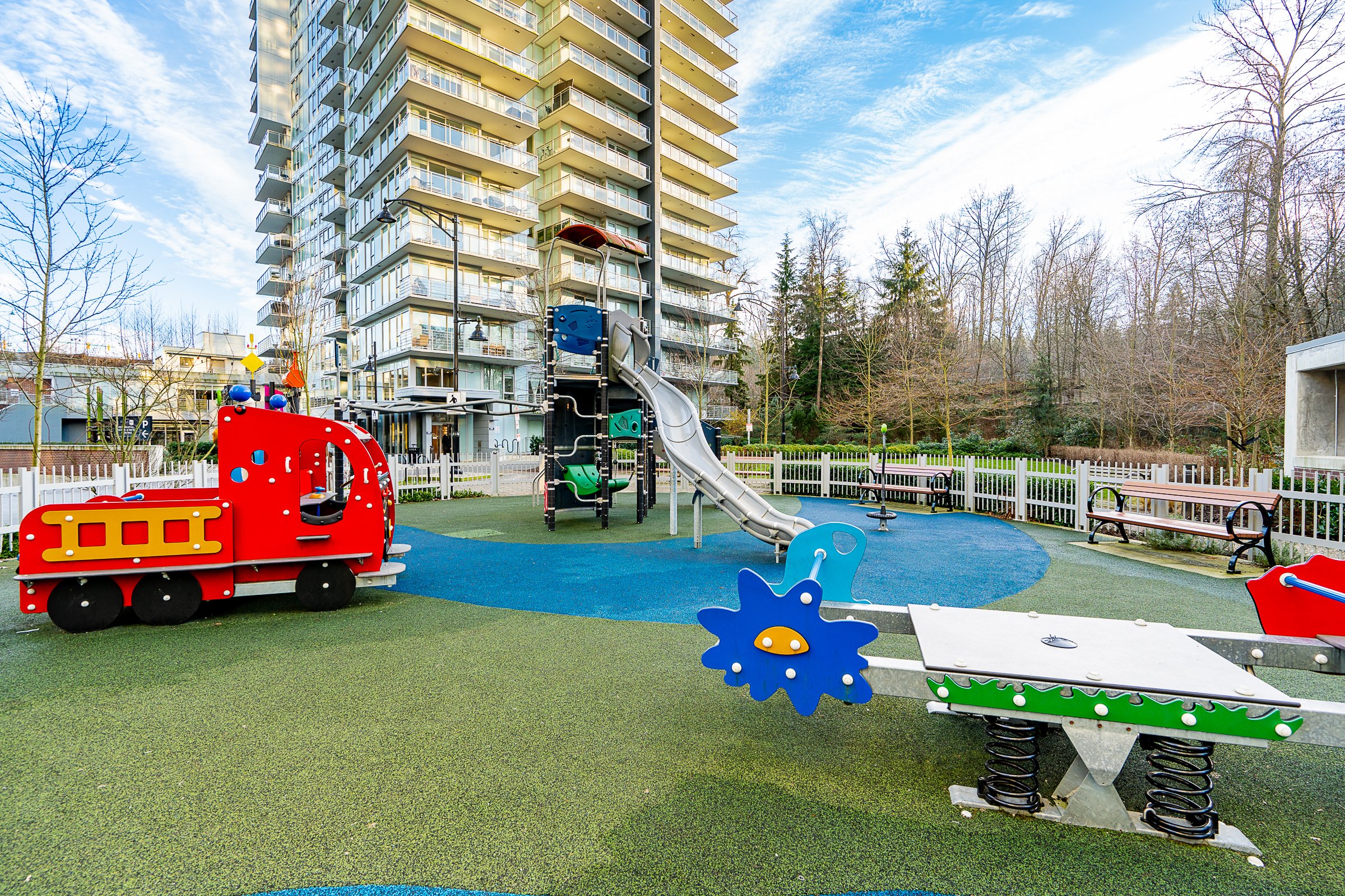 707-305-Morrissey-Road-The-Grande-Suter-Brook-Village-Port-Moody-Carolyn-Pogue-Best-Port-Moody-Realtor-37.jpg