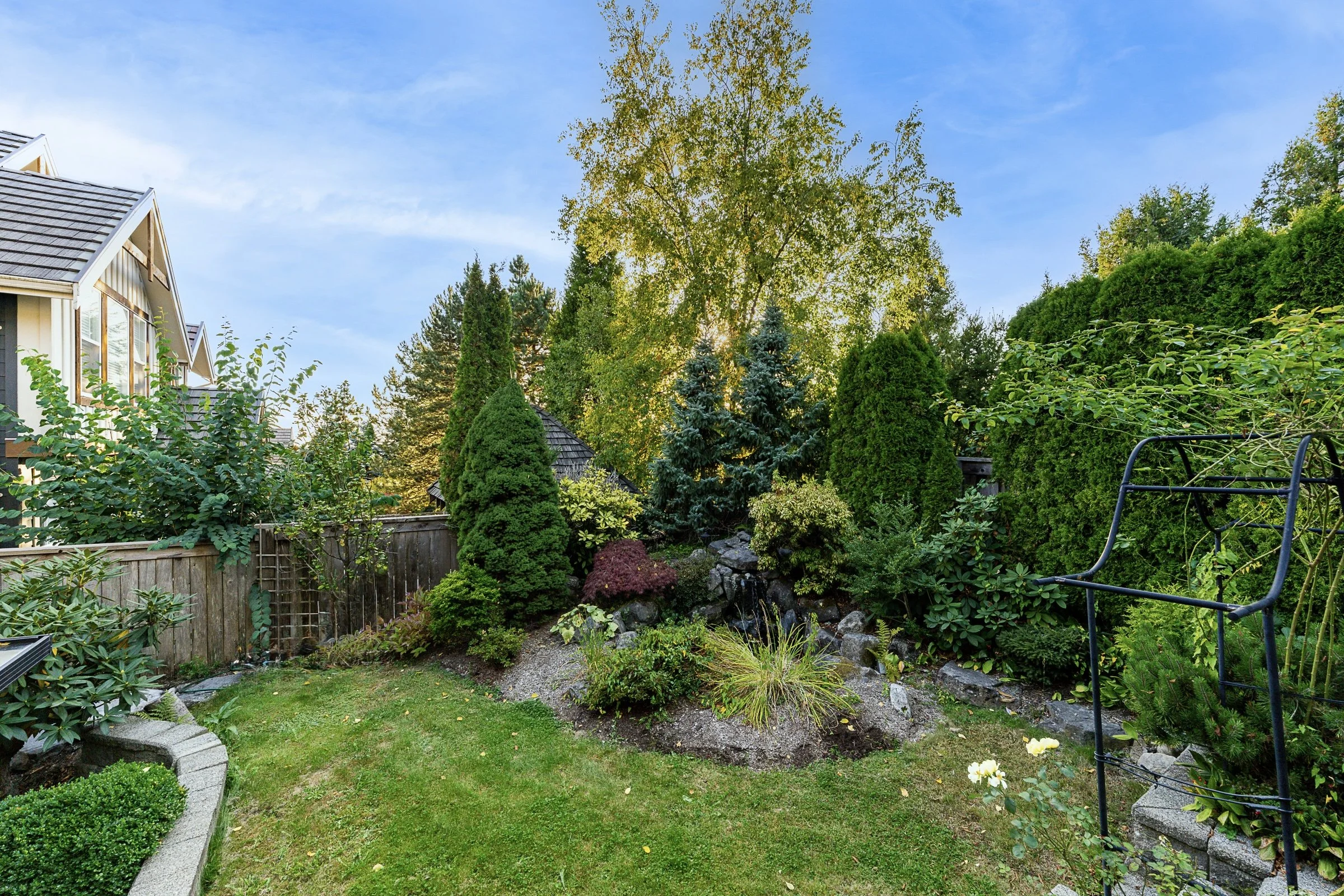 55-Ashwood-Drive-Heritage-Woods-Port-Moody-Carolyn-Pogue-Best-Port-Moody-Realtor-34.jpg