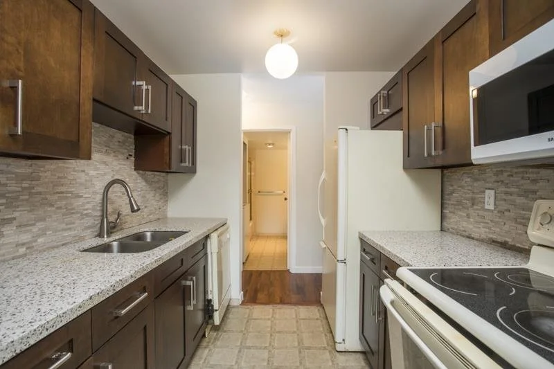 214 7411 Minoru Boulevard Richmond Carolyn Pogue Richmond Realtor