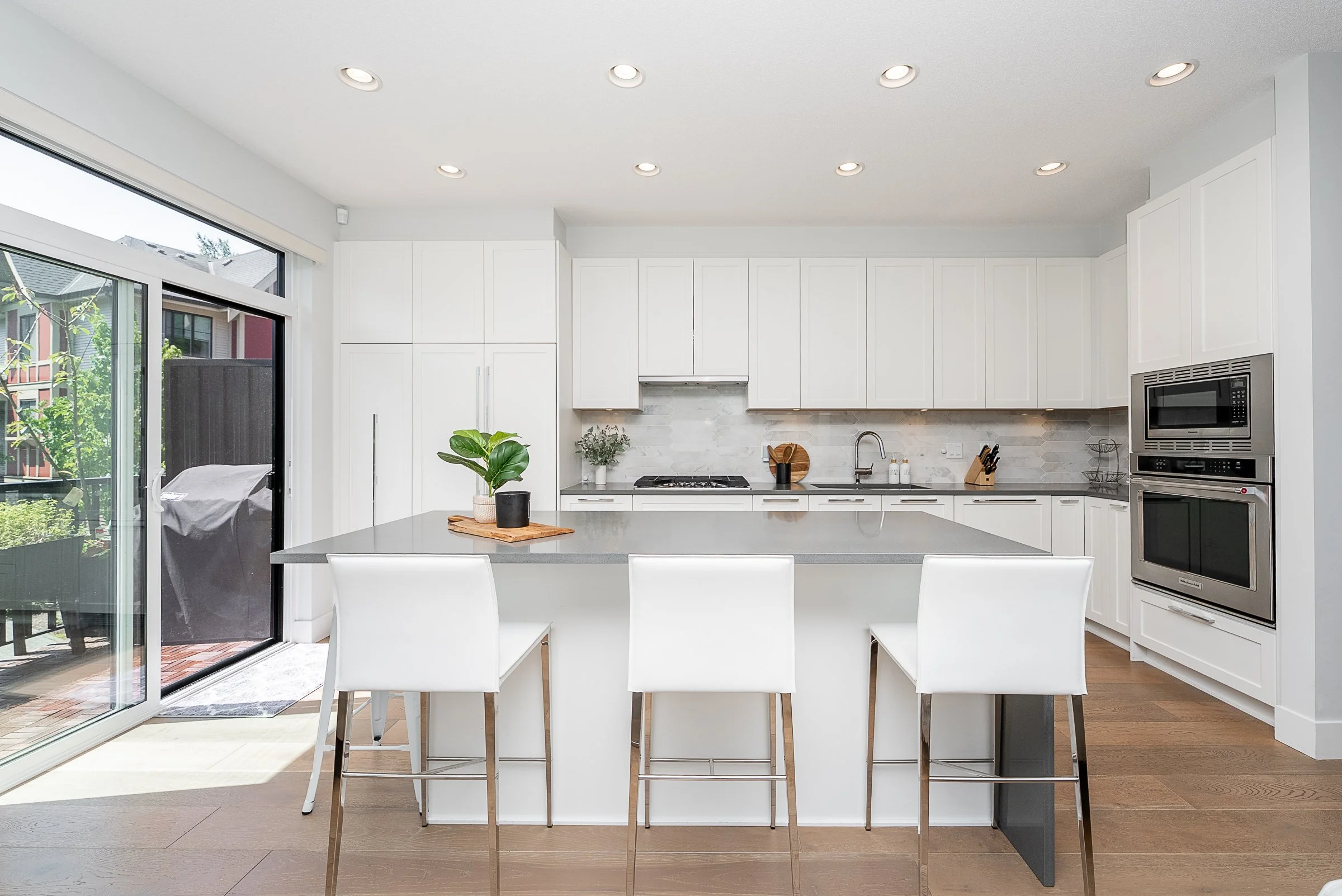 Best Burke Mountain Realtor Carolyn Pogue 55 3306 Princeton Avenue Hadleigh on the Park Coquitlam